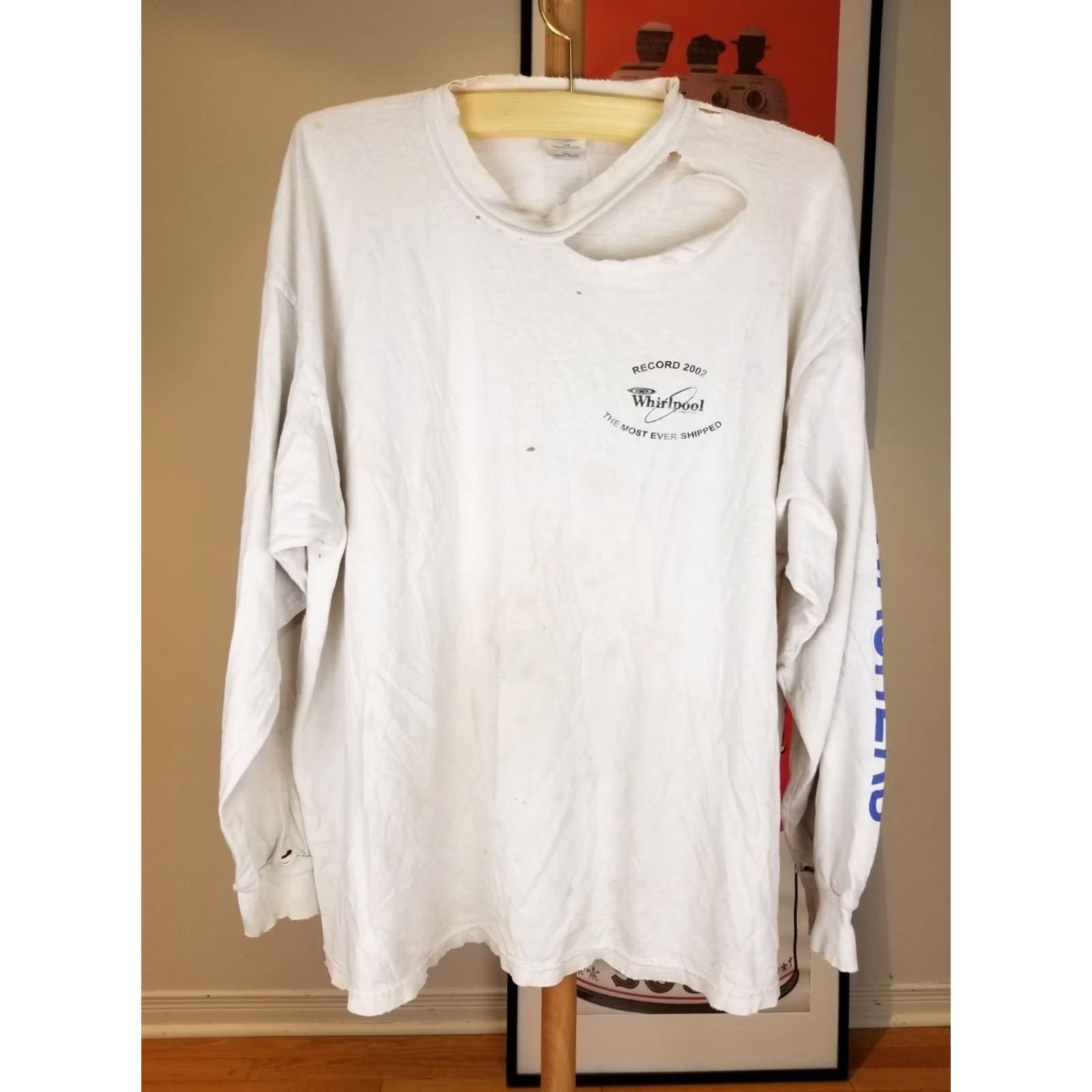 Vintage VINTAGE WHIRPOOL DISHWASHER DISTRESSED WORN LONG SLEEVE T-SHIRT XXL Shirt Men White 2002 Size US XXL / EU 58 / 5 - 2 Thumbnail