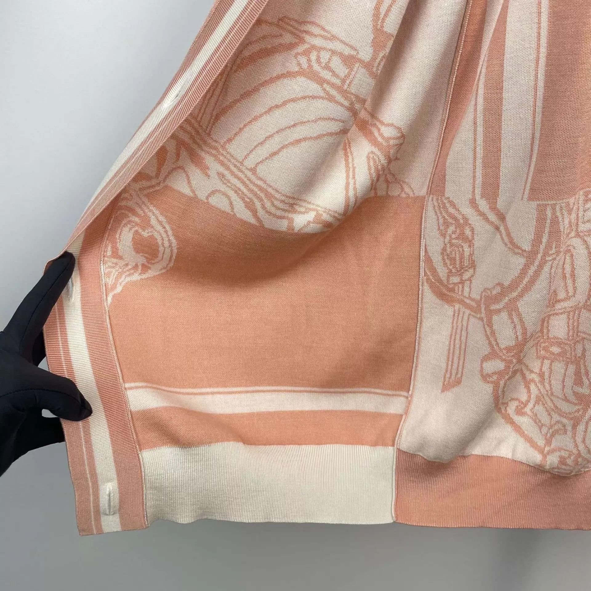 Hermes Hermès pink knit cardigan 36 Size XS / US 0-2 / IT 36-38 - 3 Thumbnail