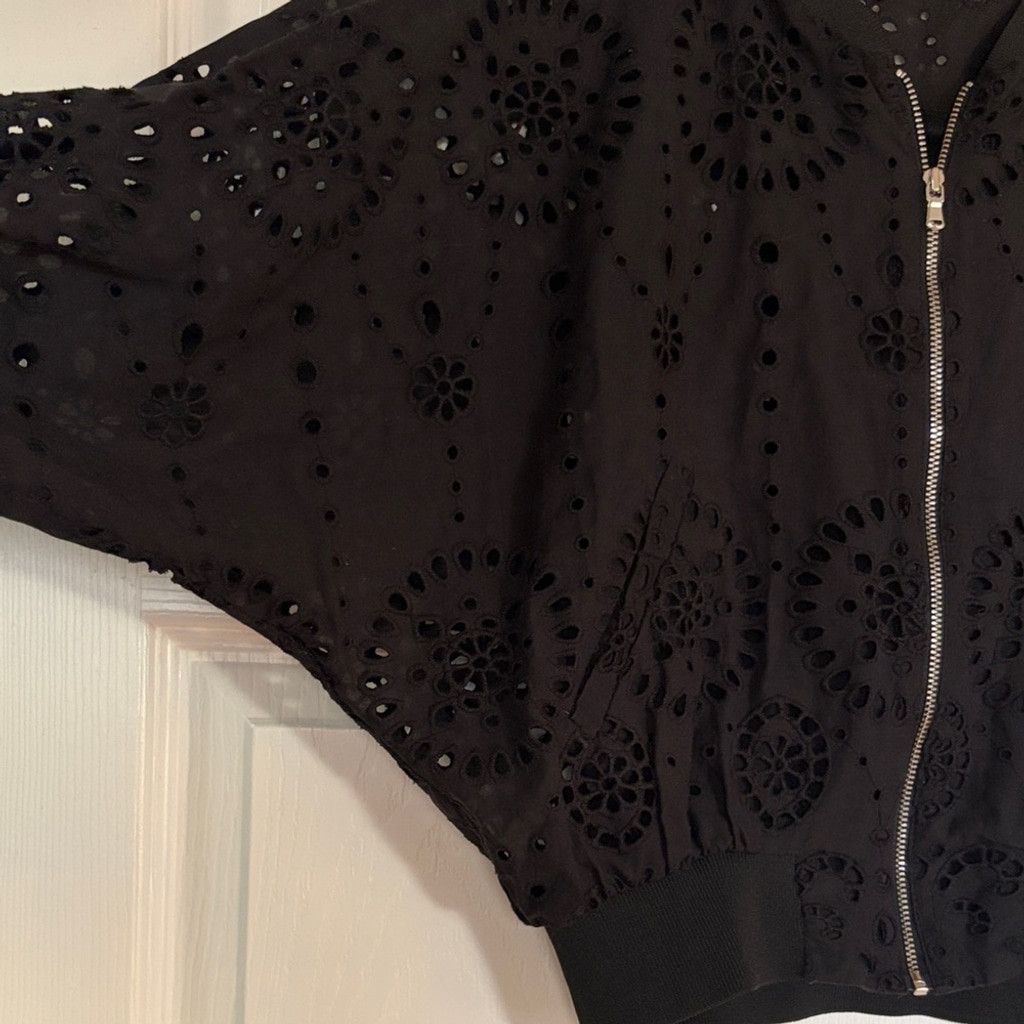 Zara Zara Embroidered Eyelet Bomber Jacket | EUC | Sz S Size S / US 4 / IT 40 - 6 Thumbnail