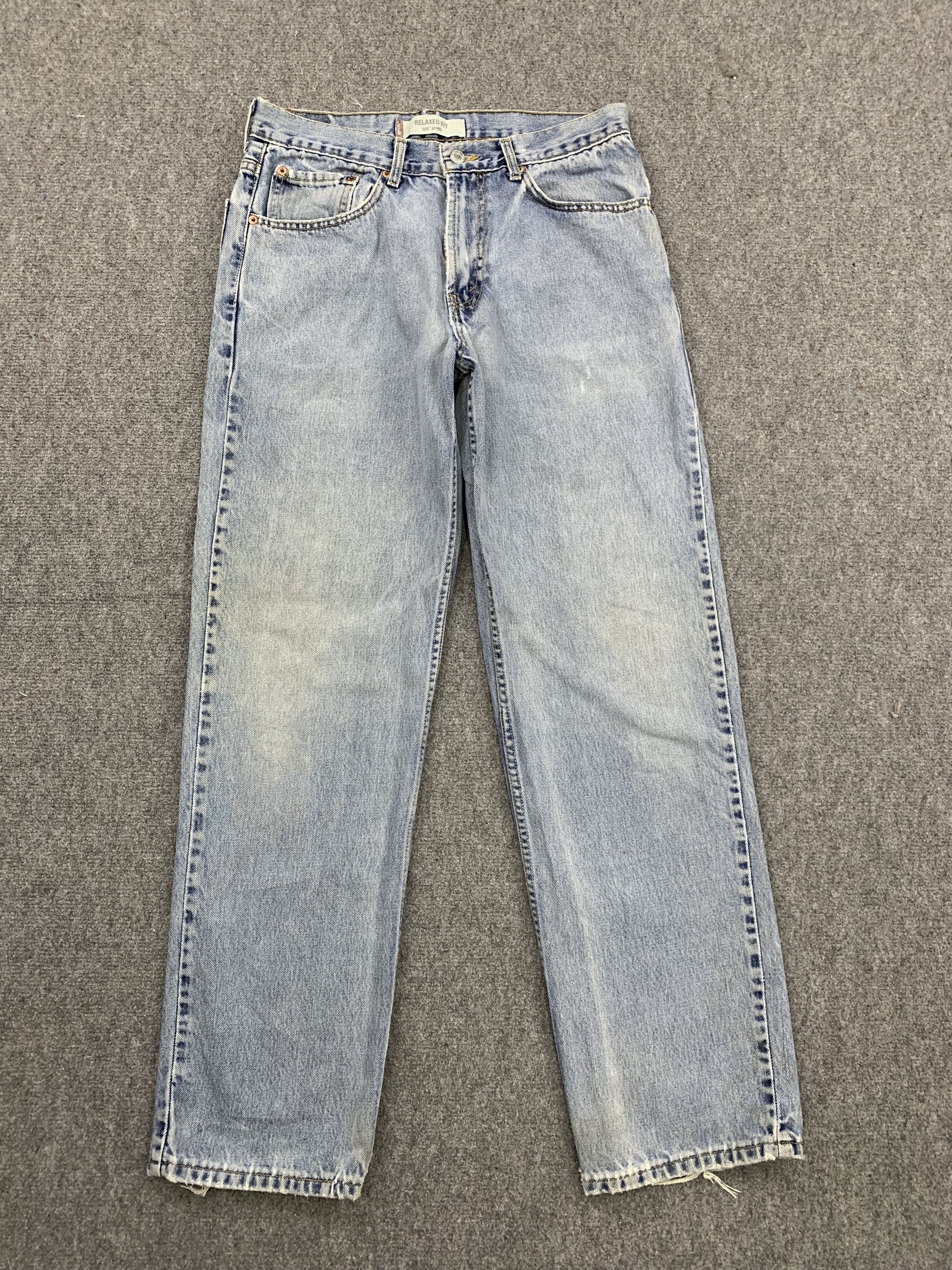 image of Levis 550 Light Wash Jeans in Blue Denim, Men's (Size 32)