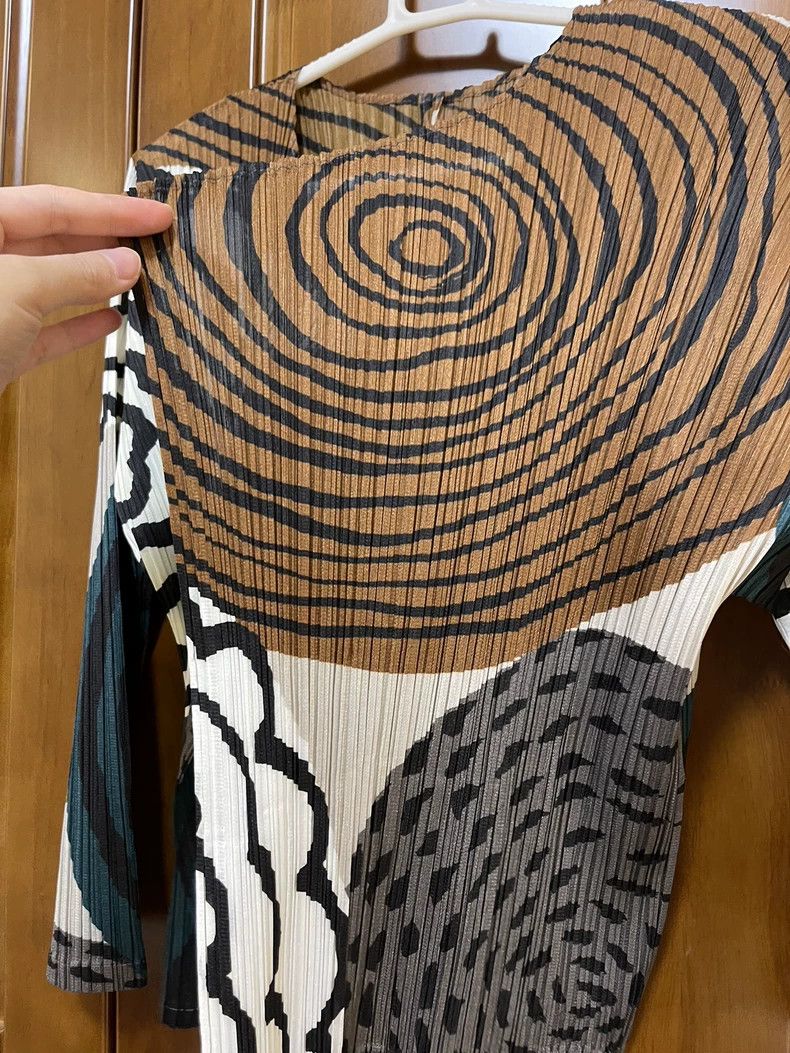Issey Miyake Issey Miyake size:3 Brown annual ring cardigan Size XS / US 0-2 / IT 36-38 - 2 Thumbnail