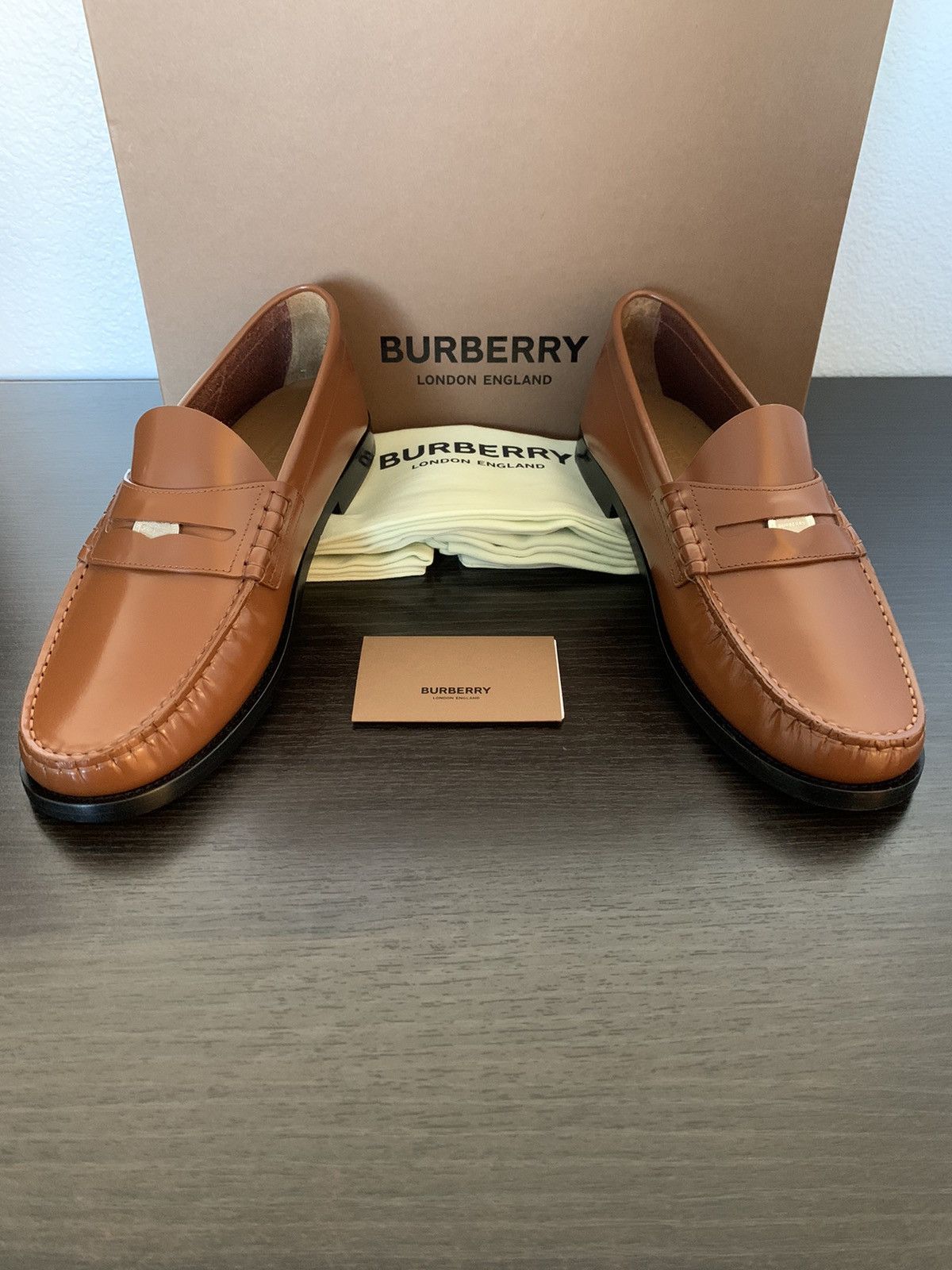 MENS BURBERRY RUPERT BROWN LEATHER LOAFER SZ 8 US 790 Footwear