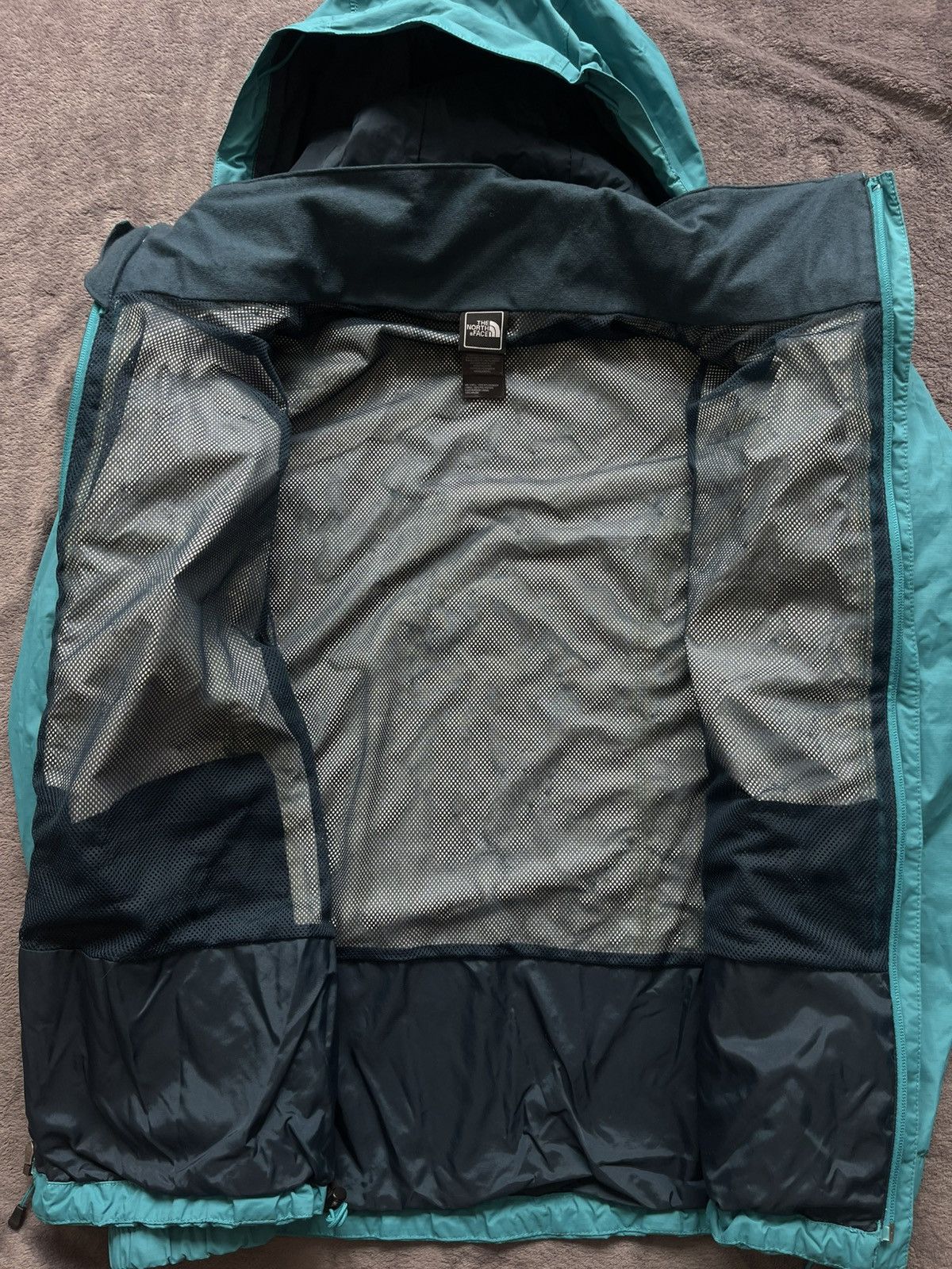 THE NORTH FACE HYVENT DRYVENT JACKET