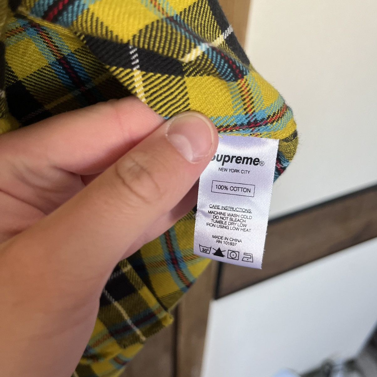 Supreme Supreme Shirt Size US M / EU 48-50 / 2 - 6 Thumbnail