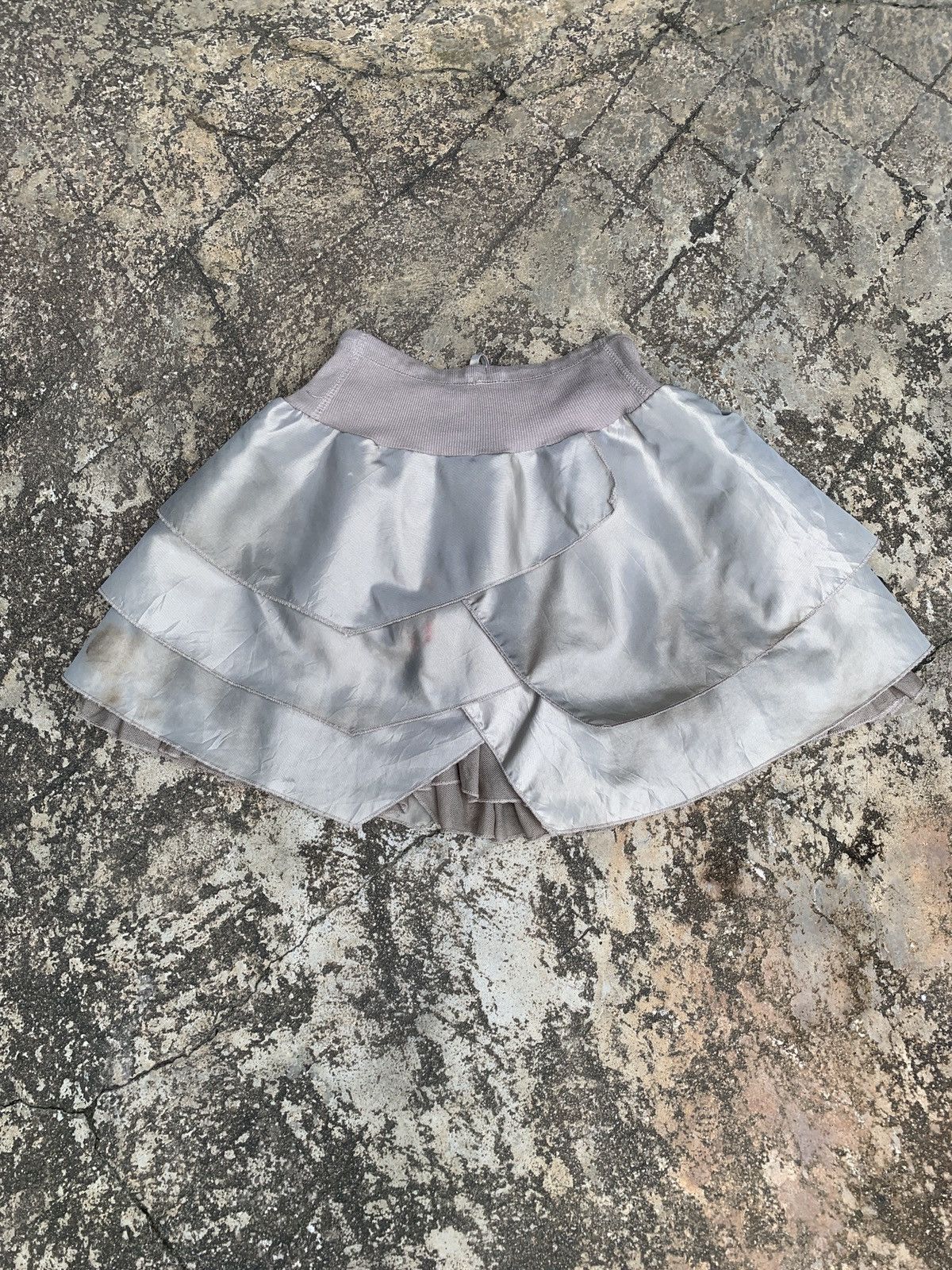 Japanese Brand y2k Elaine et Lena Ruffle Mini Skirt Size 27" / US 4 / IT 40 - 3 Thumbnail