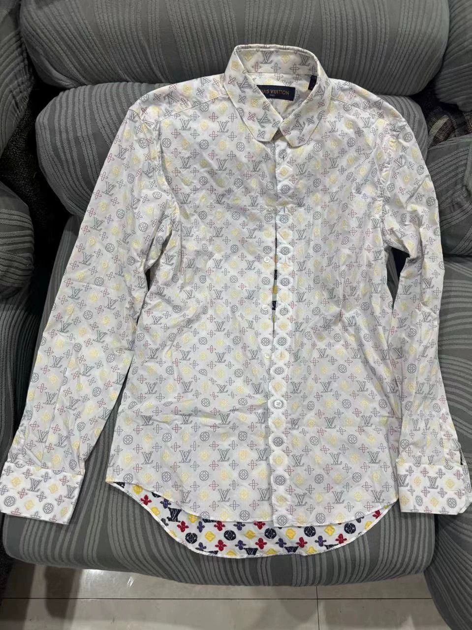 Louis Vuitton Lv Shirt M 99 New Size US M / EU 48-50 / 2 - 1 Thumbnail