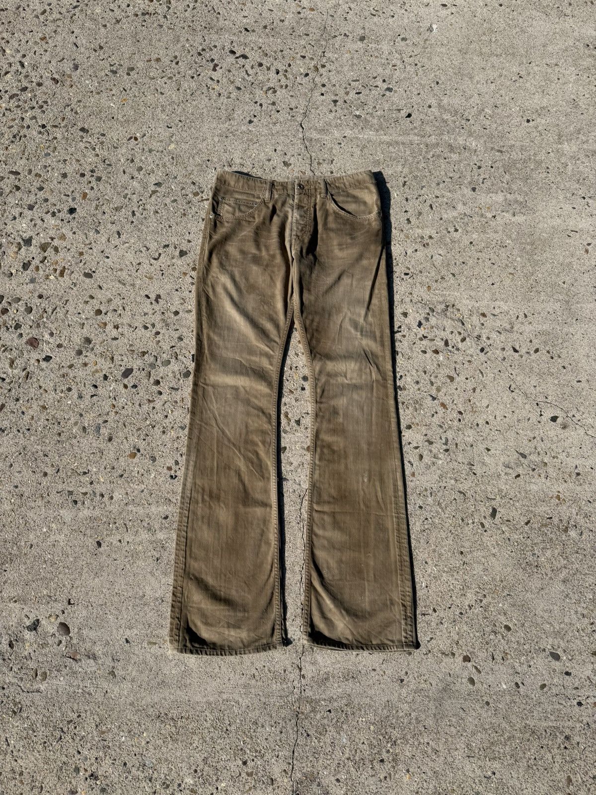 Isamu Katayama Backlash Isamu Katayama Backlash Bootcut Khaki Pants Size US 30 / EU 46 - 1 Thumbnail