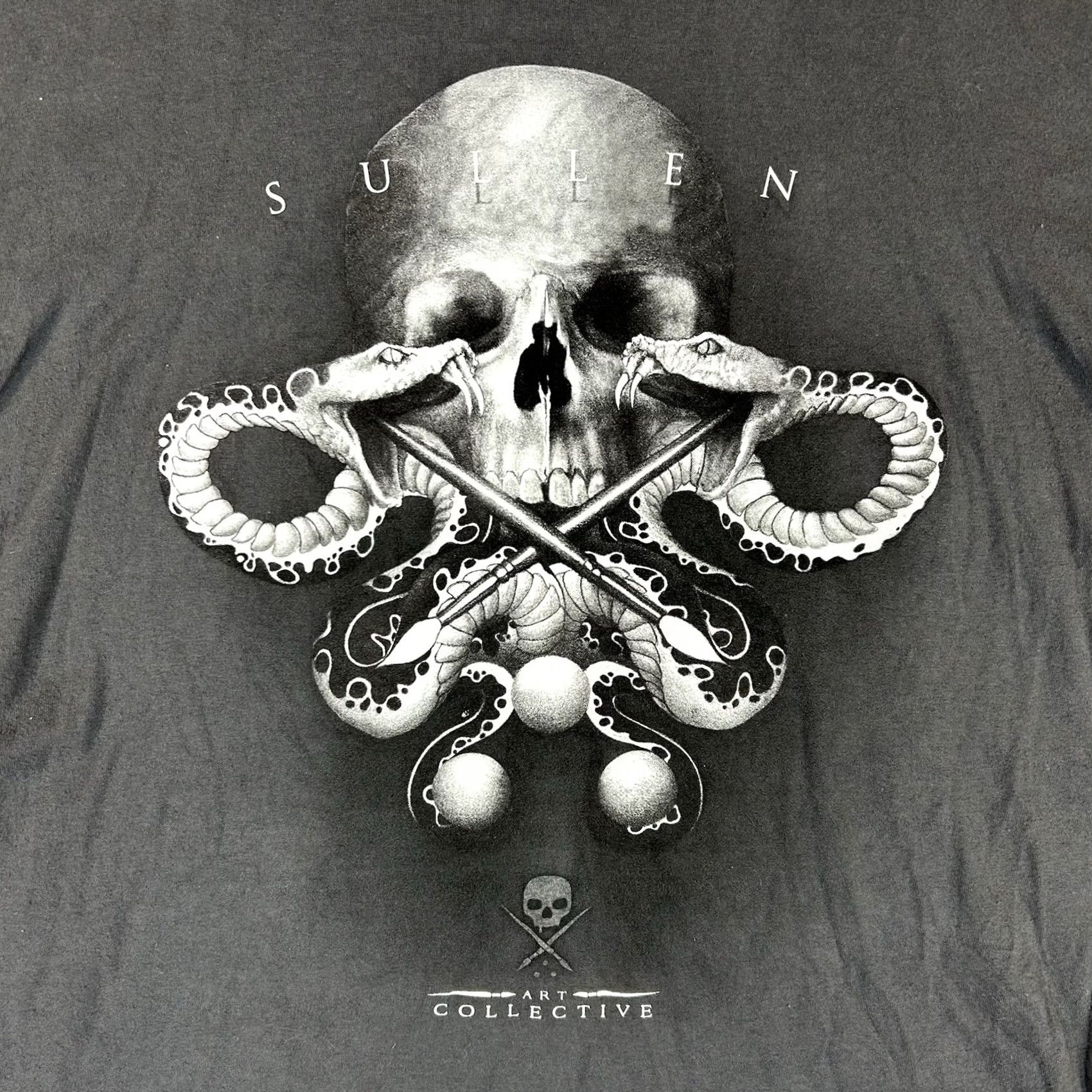 Vintage Sullen Art Collective T-Shirt Mens XL Short Sleeve Gray Kraken Skull Graphic Tee Size US XL / EU 56 / 4 - 3 Thumbnail