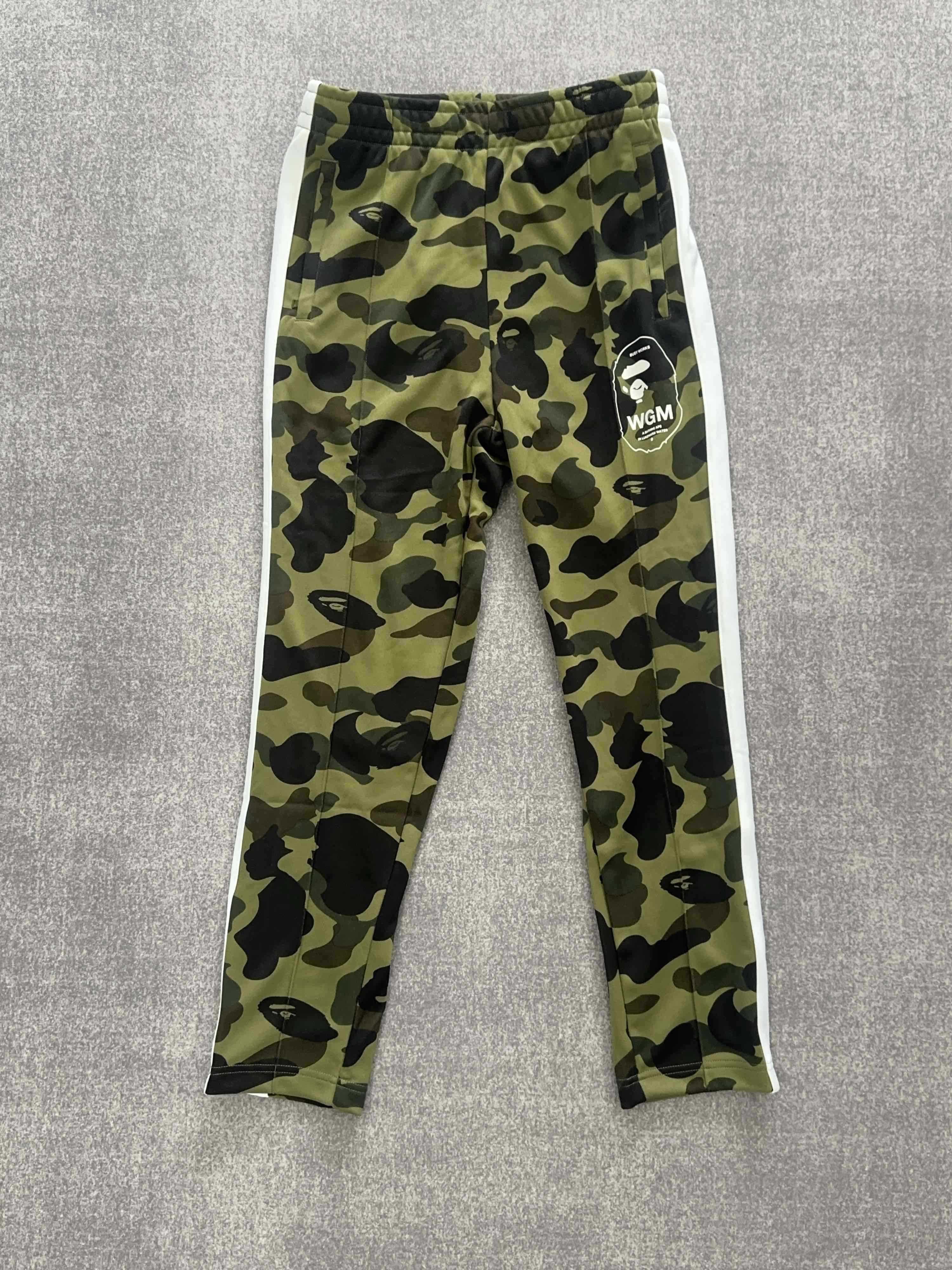 Bape A Bathing Ape Camo WGM Sweatpants Size S Size US 30 / EU 46 - 1 Thumbnail