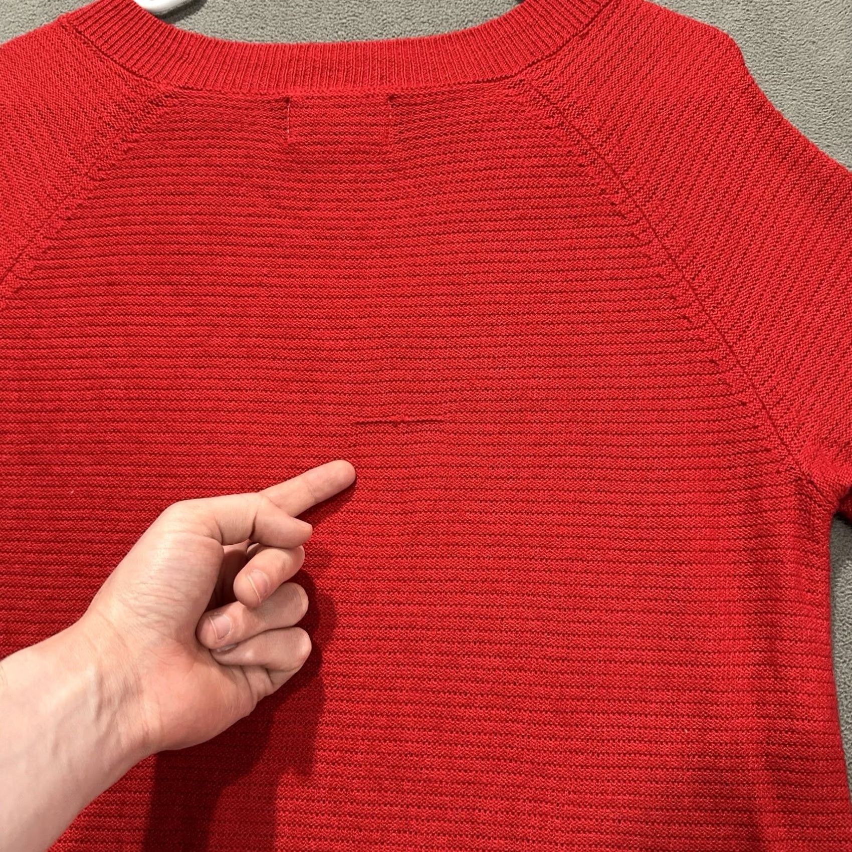 Old Navy Old Navy Lightweight Red Knit Sweater Womens M Regular Boat Neck Holiday Pullover Size M / US 6-8 / IT 42-44 - 8 Thumbnail