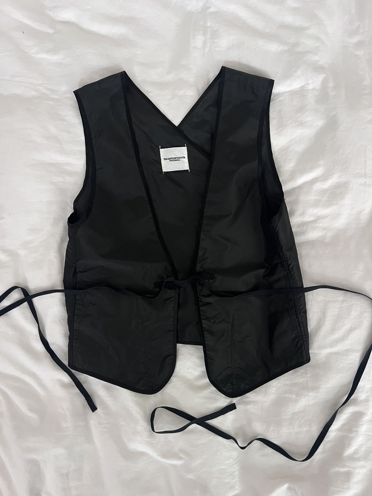 Takahiromiyashita The Soloist. Takahiromiyashita TheSoloist Silk Wrap Top with cotton ties Size M / US 6-8 / IT 42-44 - 2 Thumbnail