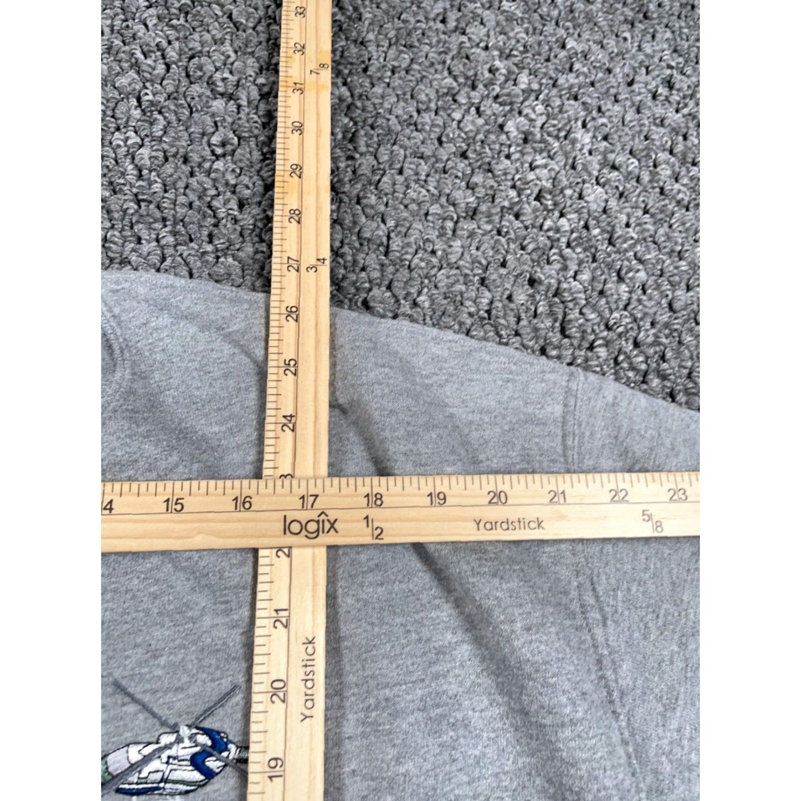 Jerzees JERZEES St. Mary's of Michigan Flight Center Sweatshirt Adult Large Gray Graphic Print 90s Mens Size US L / EU 52-54 / 3 - 6 Thumbnail
