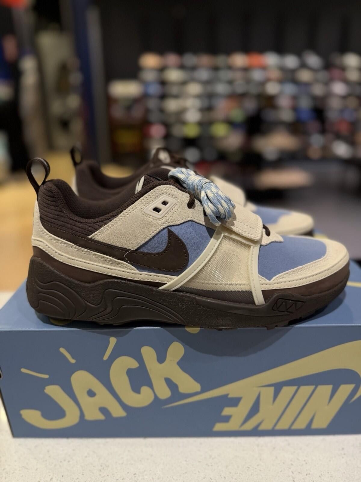 Nike Travis Scott x Nike Zoom Field Jaxx Leche Blue - Size 10 US Size US 10 / EU 43 - 5 Thumbnail