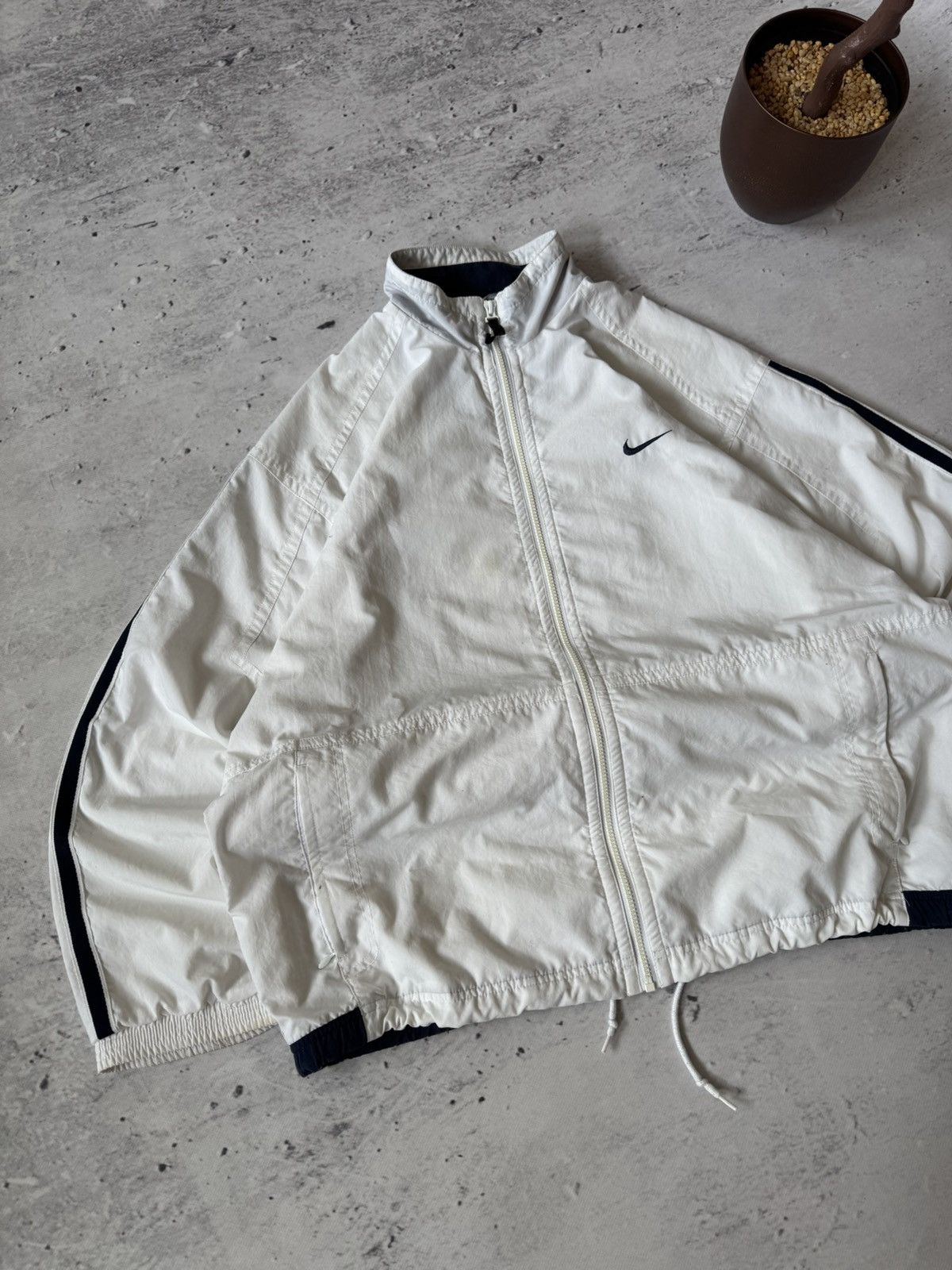 Nike × Vintage NIKE VINTAGE BASIC LOGO OVERSIZE BAGGY LIGHT JACKET Size US XL / EU 56 / 4 - 3 Thumbnail