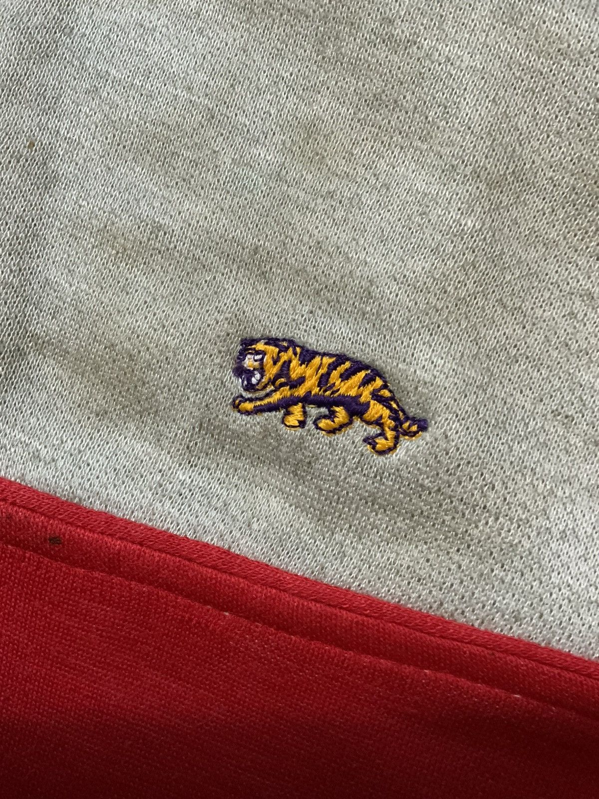 Champion Vintage 80s Champion Tiger Embroidered Full Zip Track Jacket Size US M / EU 48-50 / 2 - 6 Thumbnail
