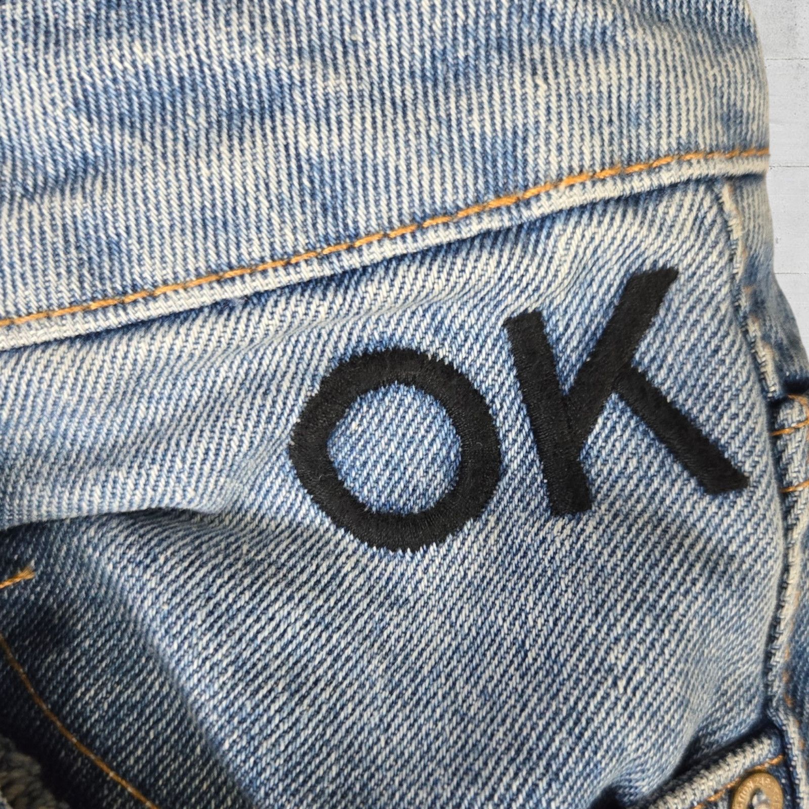 Zara Zara Embroidered Straight Jeans Size 8 Size 30" / US 8 / IT 44 - 6 Thumbnail