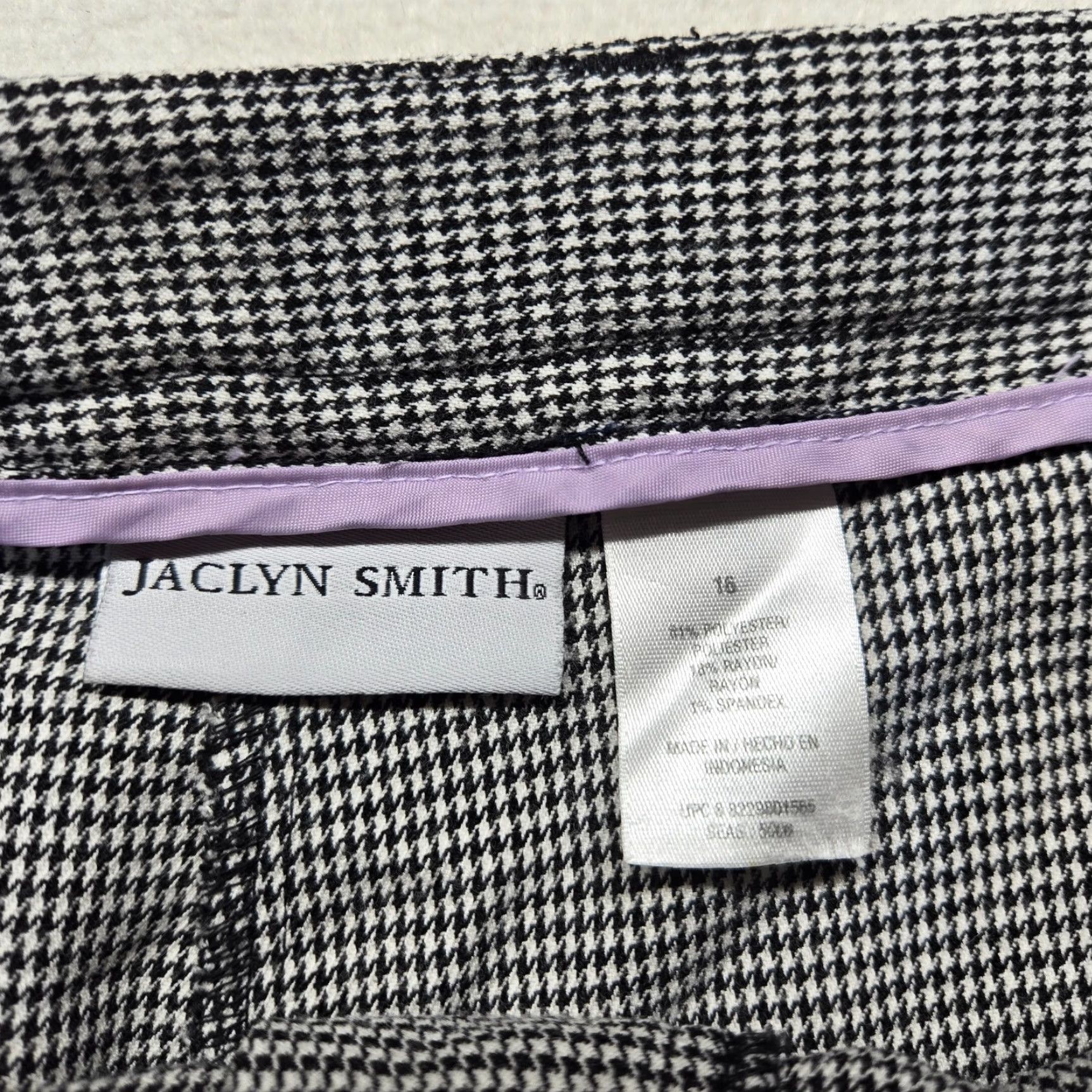 Vintage Jaclyn Smith Gray Capri Pants Casual Adult Women's Size 16 Capris Pockets Wide-Leg Size 38" / US 16 / IT 52 - 3 Thumbnail