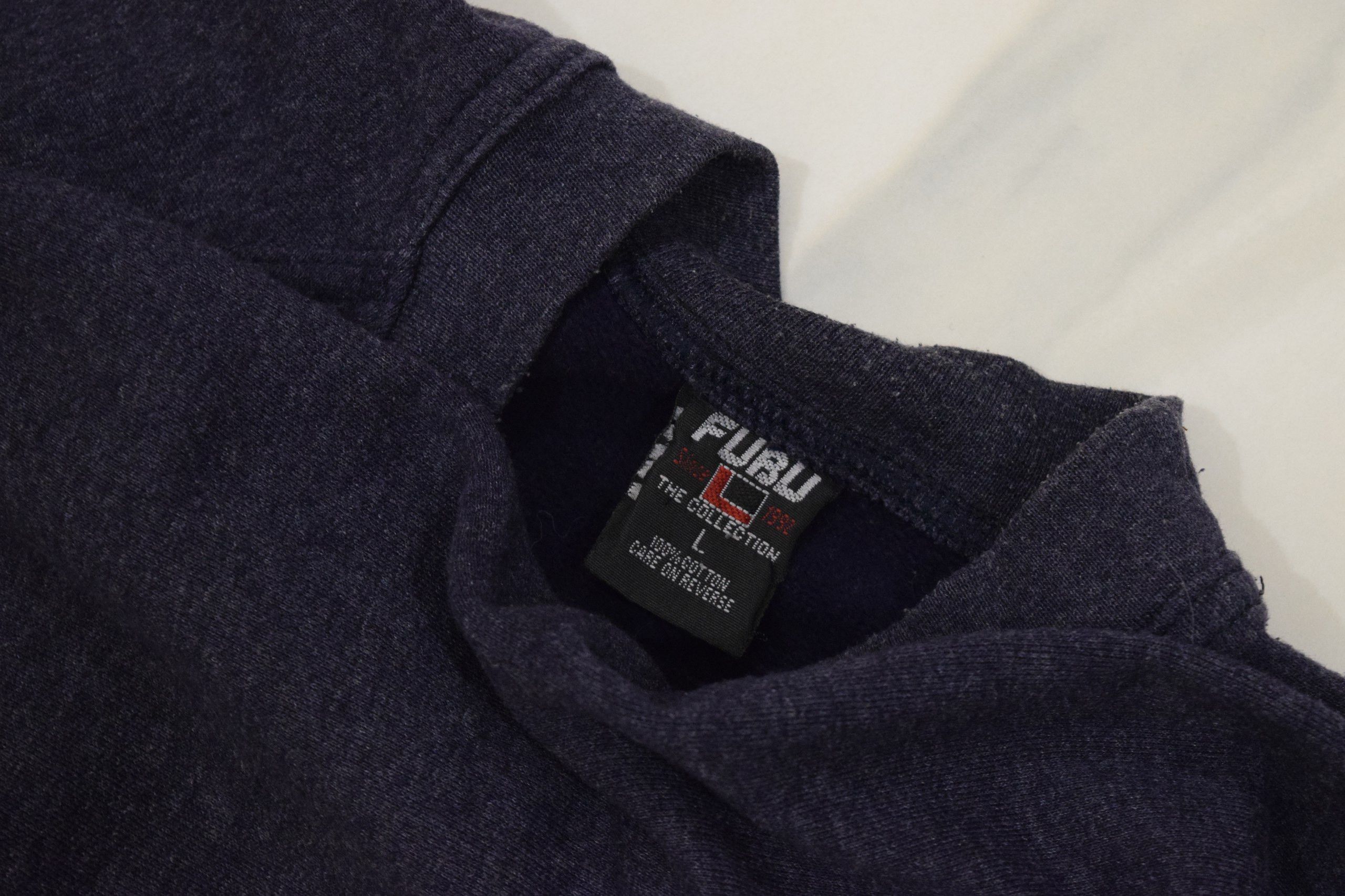Fubu FUBU sweatshirt, vintage, 90s hip hop, 1990s Y2K mens size S Size US S / EU 44-46 / 1 - 3 Thumbnail