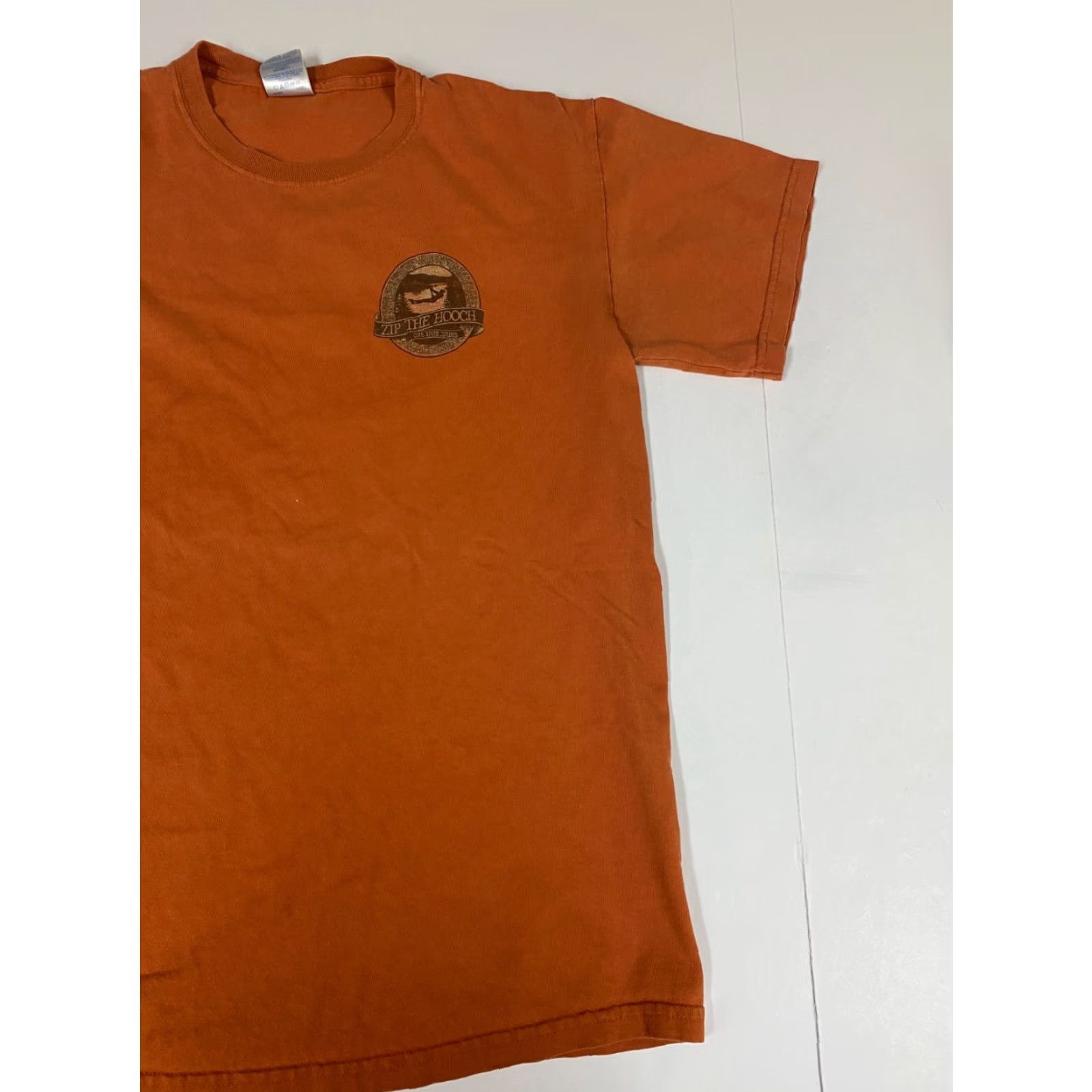 Gildan Gildan Mens T-Shirt Orange Short Sleeve Crew Neck Cotton Logo 90s University Colorful Bre breathable Regular Medium N/A Size US M / EU 48-50 / 2 - 2 Thumbnail