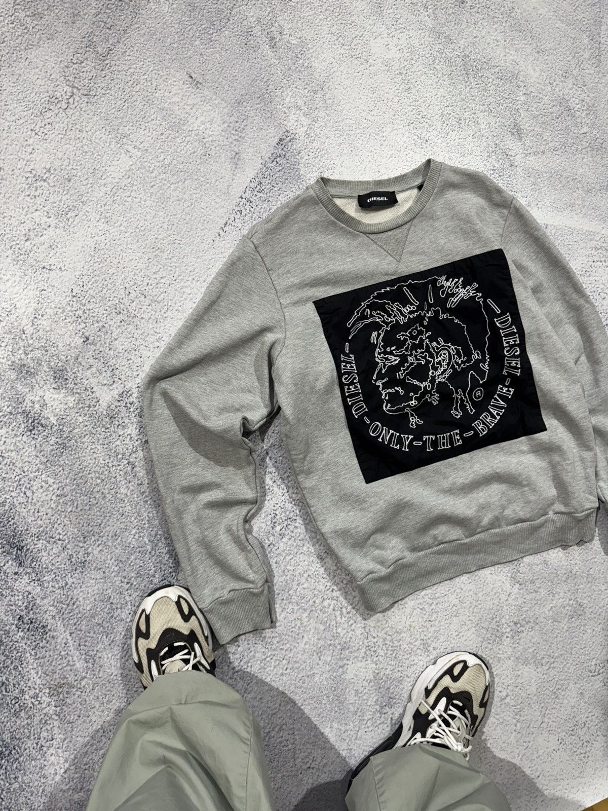 Diesel × Japanese Brand × Vintage Vintage Diesel sweatshirt Japanese brand Big Center logo S Size US S / EU 44-46 / 1 - 4 Thumbnail
