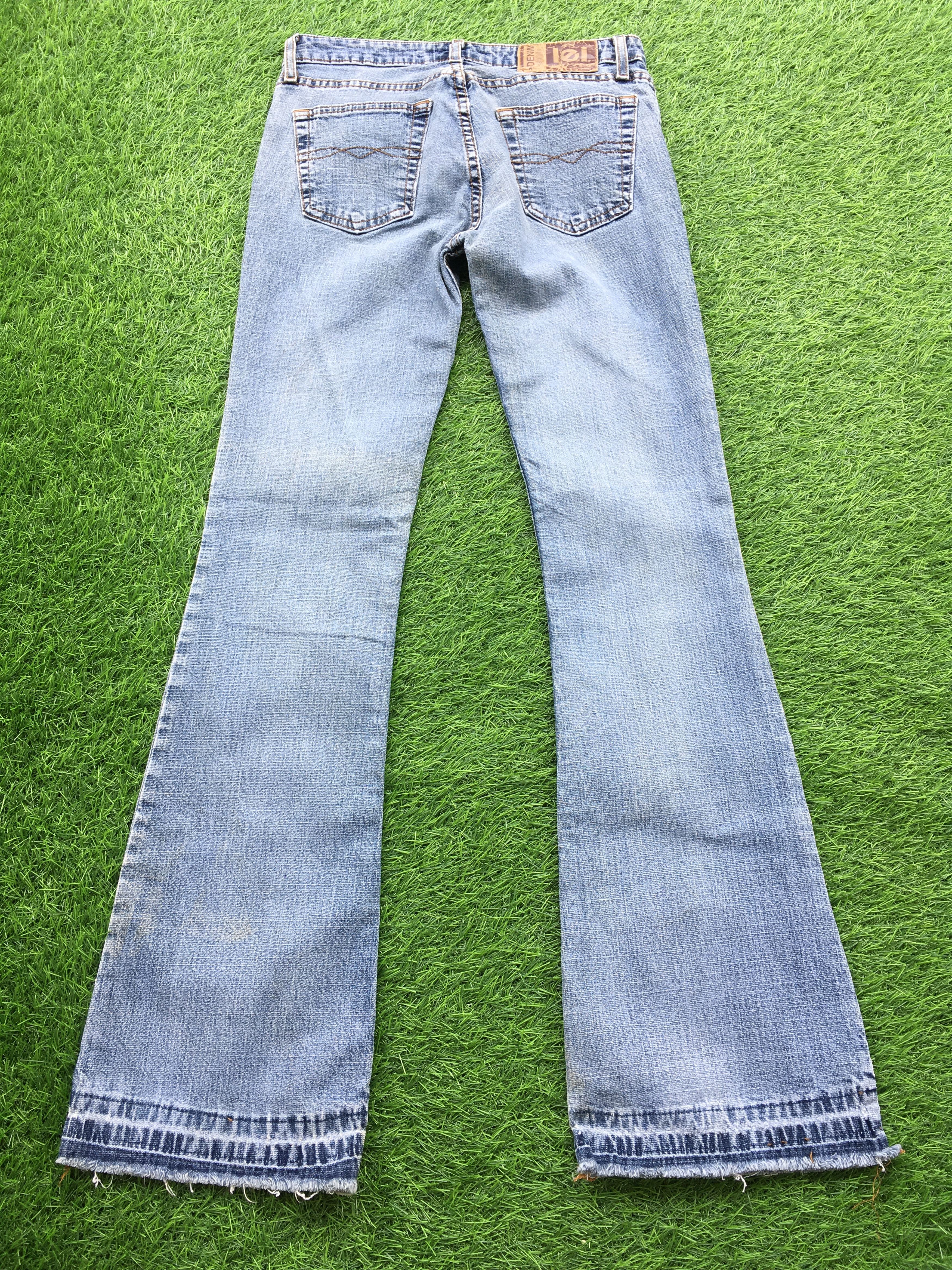 Designer Release Hem Bootcut Stretch Jeans D-1029 Size 25" / US 0 / IT 36 - 2 Thumbnail