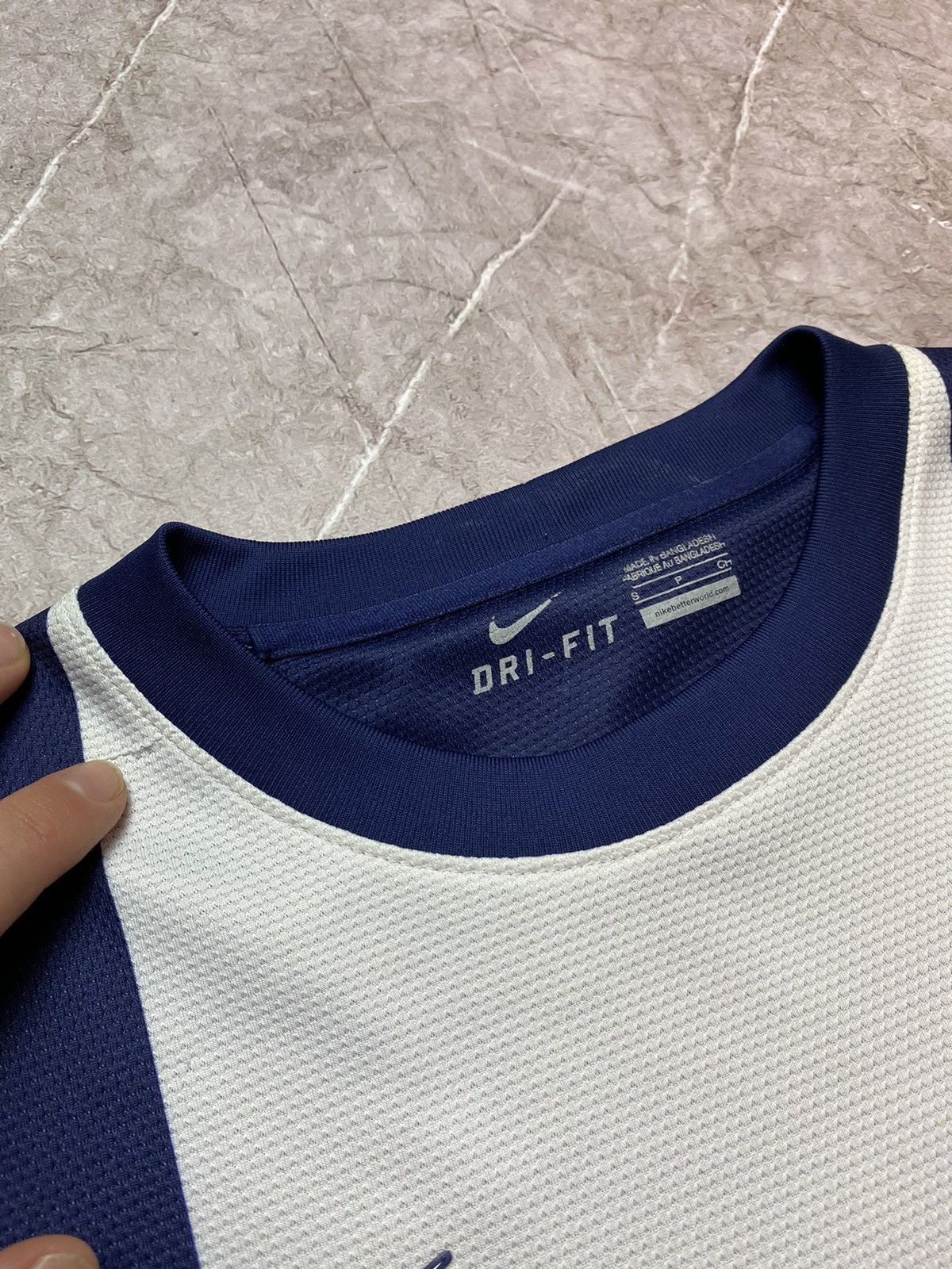 Nike Paris Saint - Germain x Cavani Match Issued Size US S / EU 44-46 / 1 - 8 Thumbnail