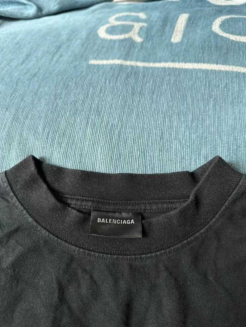 Balenciaga Balenciaga Graffiti Short Sleeve 2503-Nextarrow Size US S / EU 44-46 / 1 - 3 Thumbnail