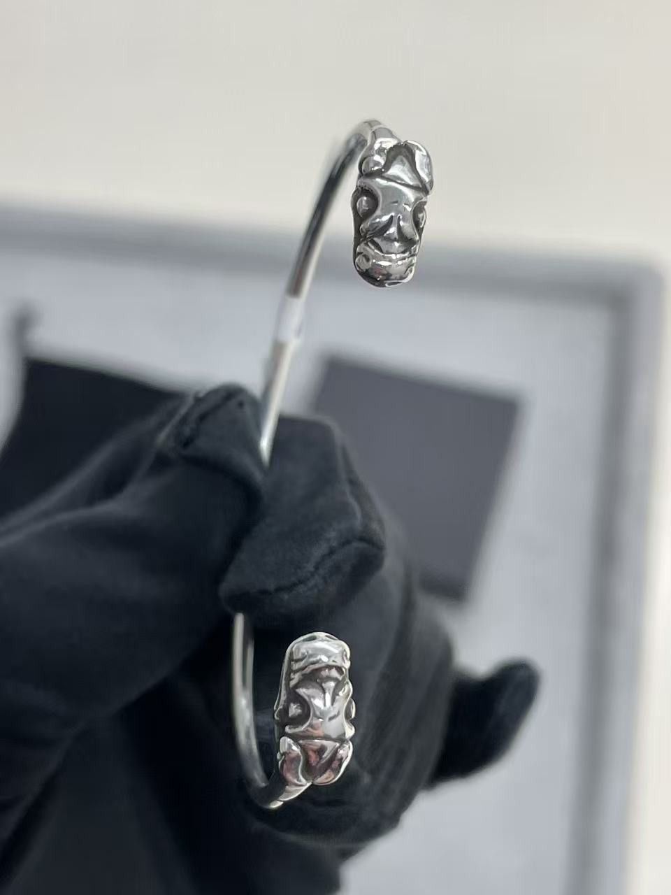 Chrome Hearts Chrome Hearts Silver Double Dragon Head Cuff Bracelet Size ONE SIZE - 6 Thumbnail