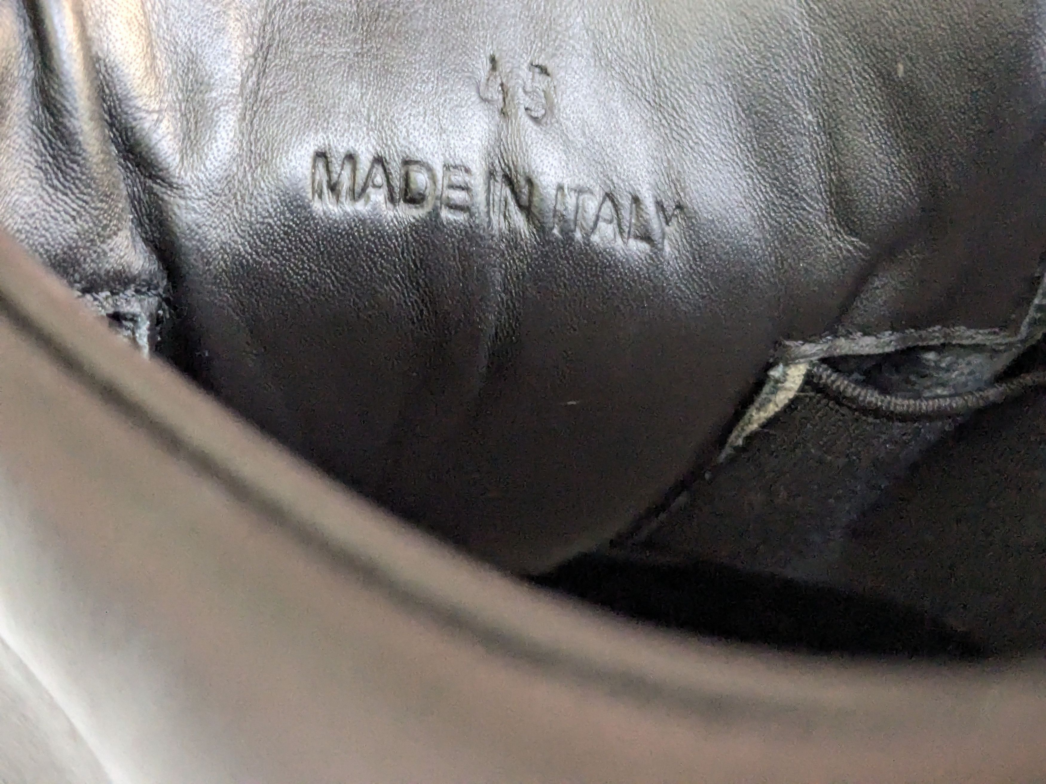 Maison Margiela Maison Margiela GAT Replica Black 12 45 Low Tops Size US 12 / EU 45 - 11 Thumbnail