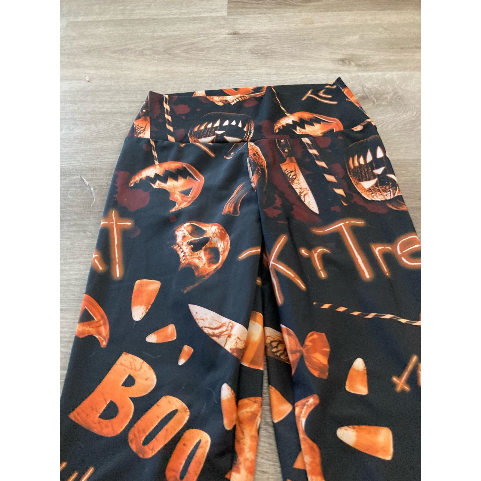 Universal Studios Universal Studios Halloween Horror Nights Leggings S HHN Size 22" - 8 Thumbnail