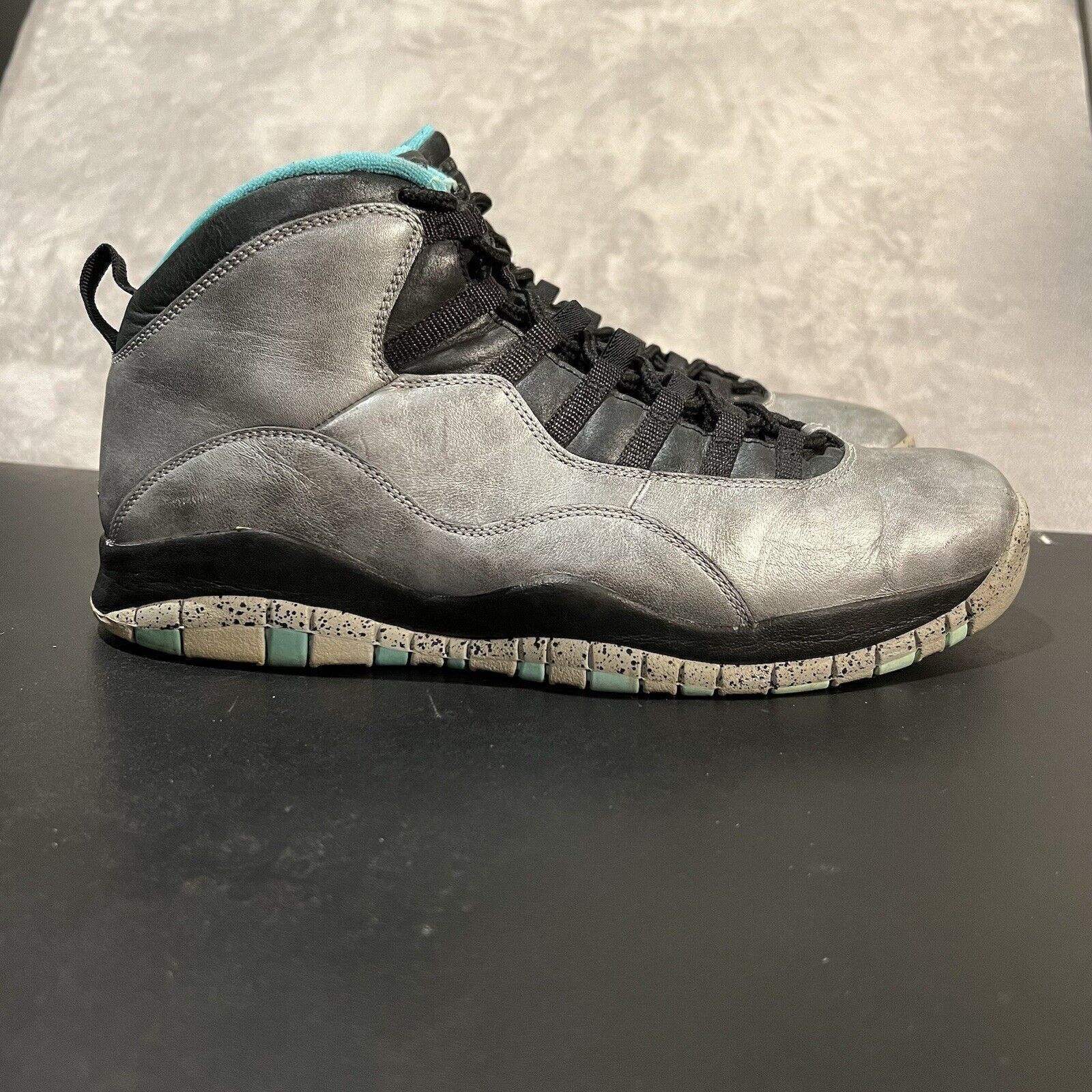 Jordan Brand Jordan 10 Retro Lady Lib Men's 13 Dust 705178-045 Athletic Size US 13 / EU 46 - 1 Thumbnail