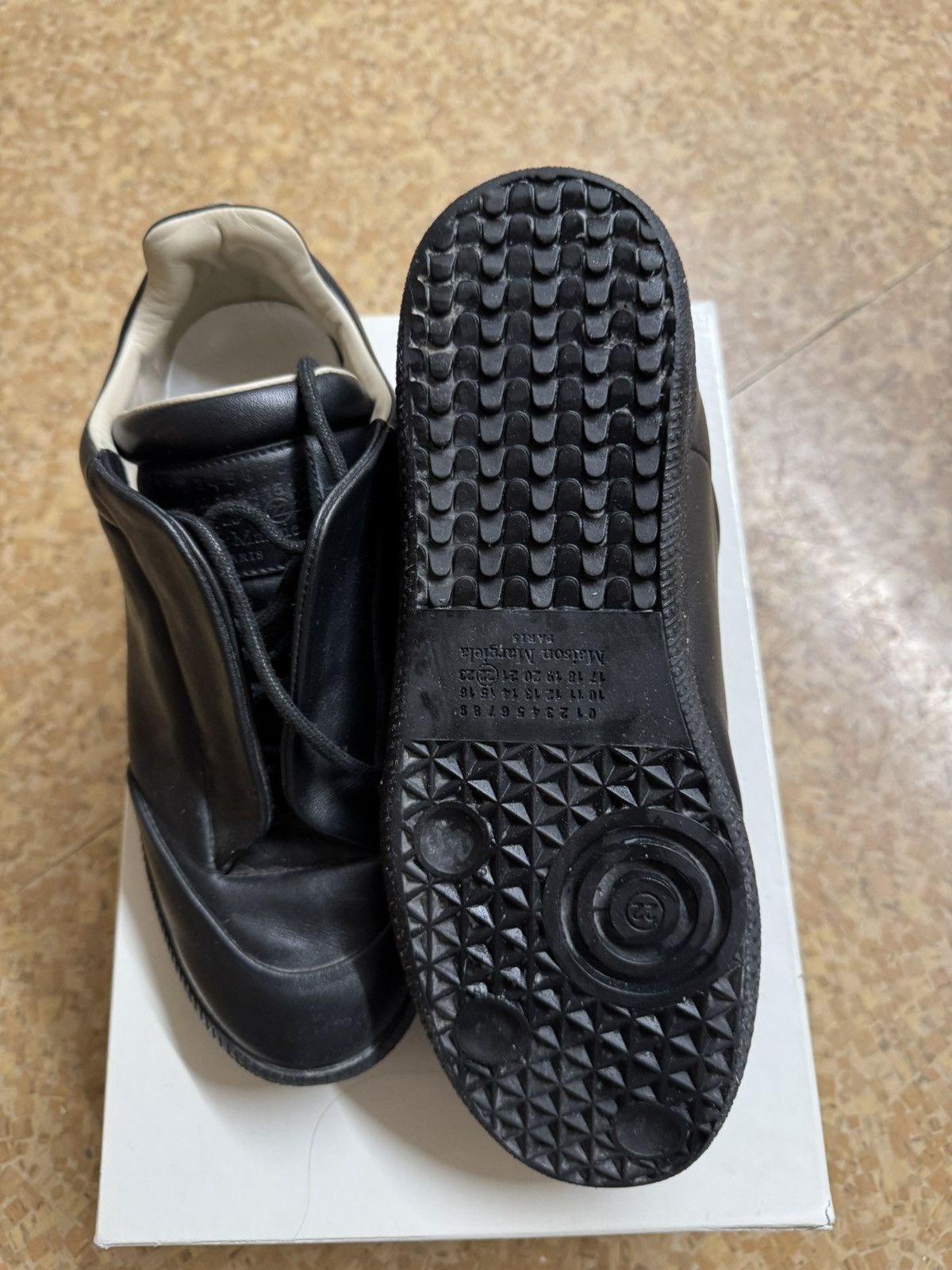 Maison Margiela Maison Margiela Futures Size US 9 / EU 42 - 8 Thumbnail