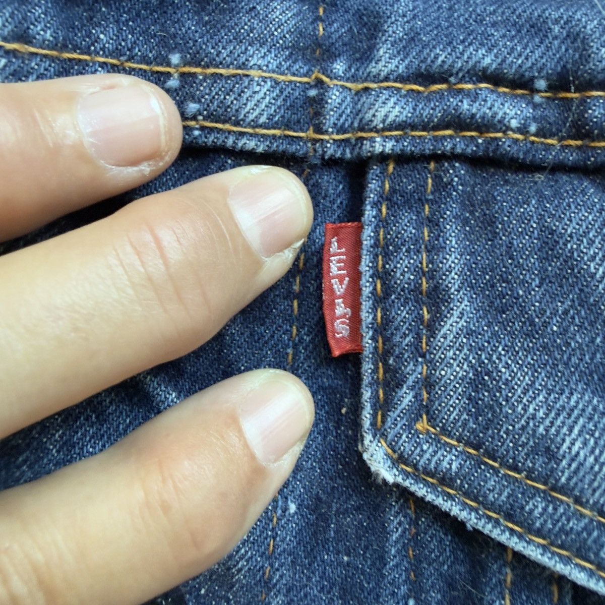 Levi's 1971 Levi’s jacket, Trucker III, 70505-0217 only 2 pockets Size M / US 6-8 / IT 42-44 - 3 Thumbnail