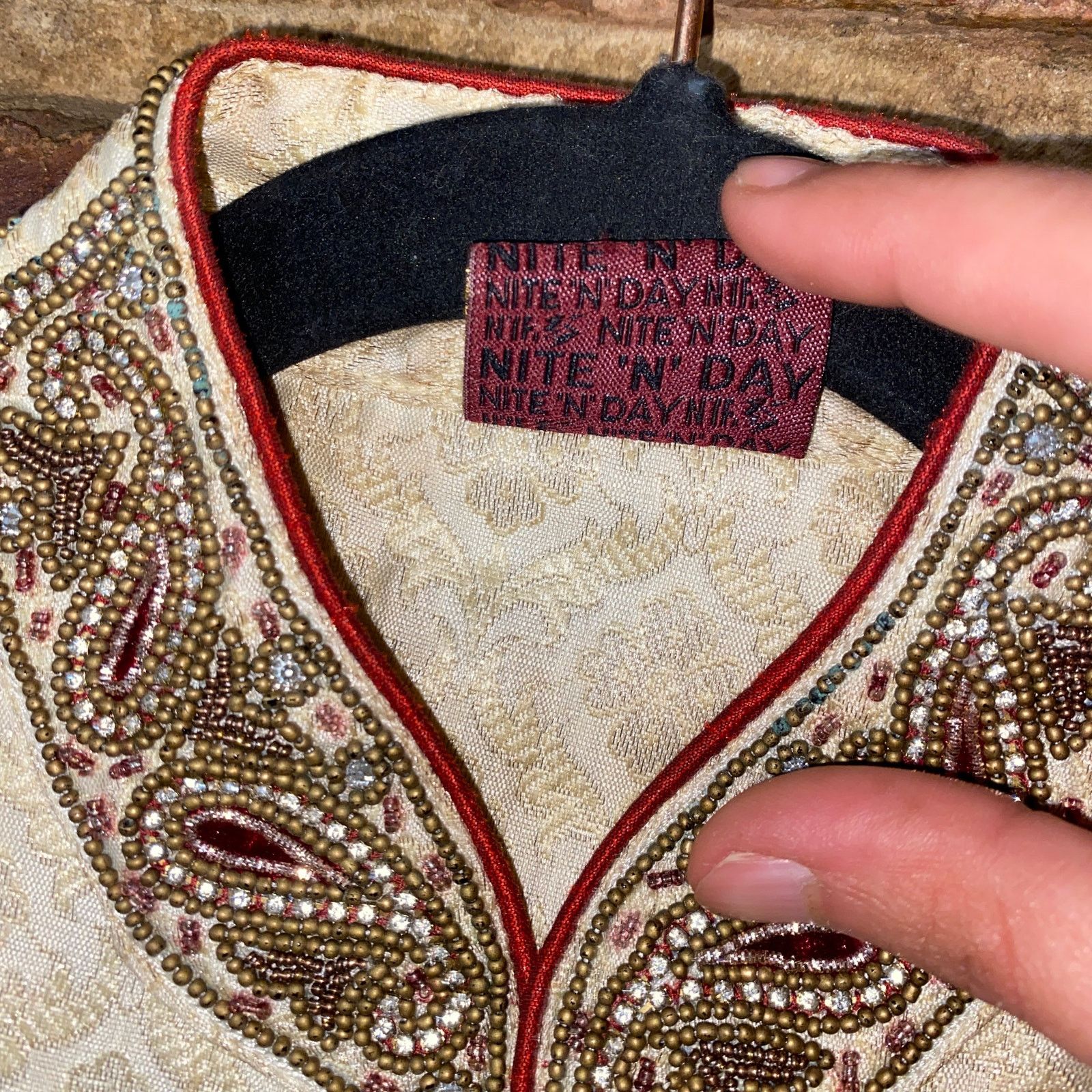 Other ND Nite 'n' Day Cream Embellished Rhinestone Indian Top XS Size XS / US 0-2 / IT 36-38 - 8 Thumbnail