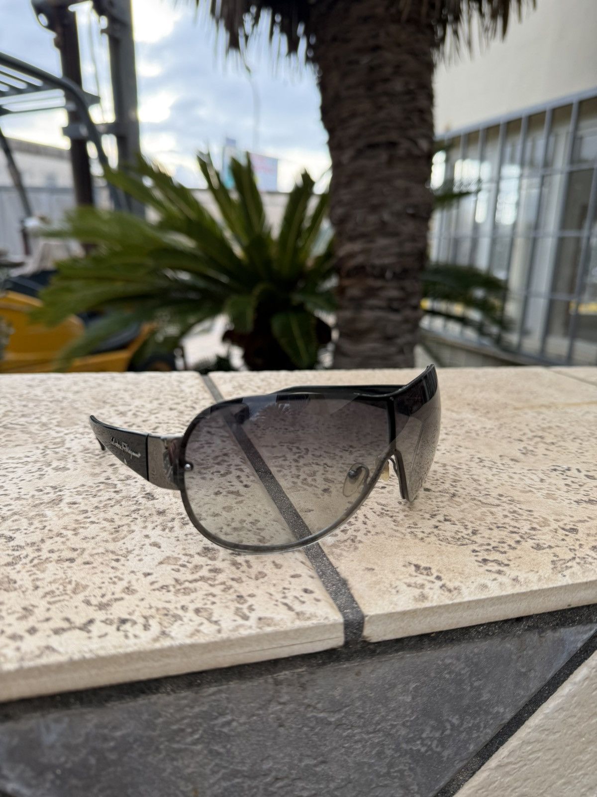 Salvatore Ferragamo Salvatore Ferragamo Sunglasses Black 1118 Size ONE SIZE - 1 Thumbnail