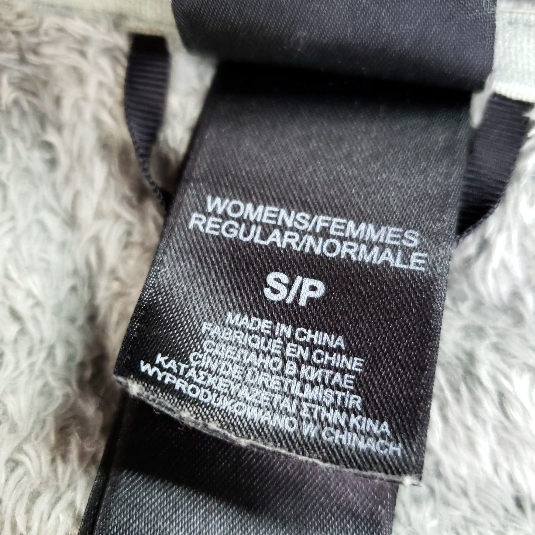 The North Face The North Face Osito Jacket Womens Small Green Fuzzy Fleece Full Zip Outdoors Size S / US 4 / IT 40 - 6 Thumbnail