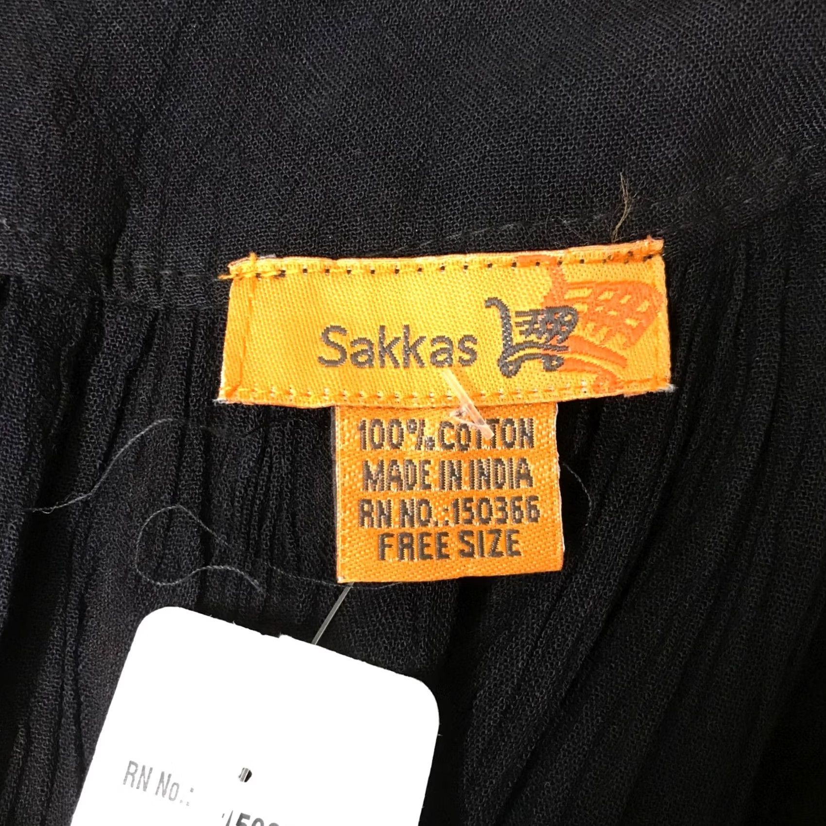 Vintage SAKKAS WOMEN'S FREE SIZE BLACK/MINT SLEEVELESS V NECK EMBROIDERED TOP Size ONE SIZE - 7 Thumbnail