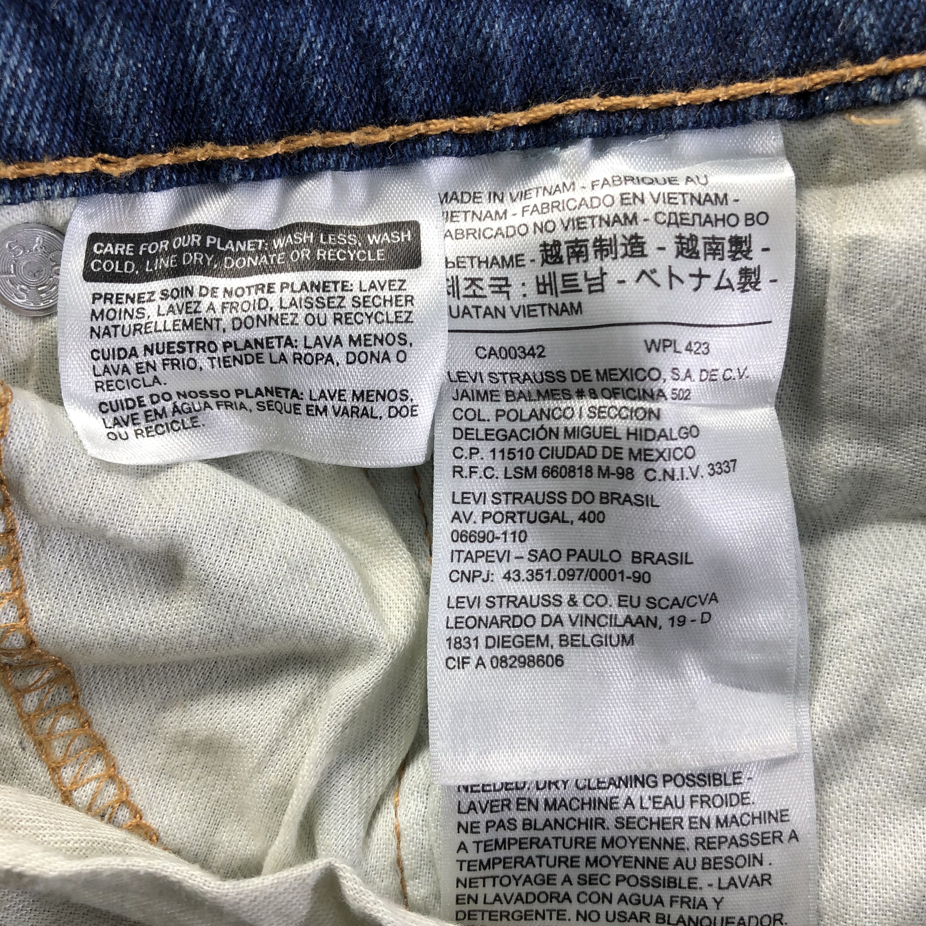 Levi's Vintage Blue Wash Levis 514 Jeans-J4097 Size US 28 / EU 44 - 9 Thumbnail