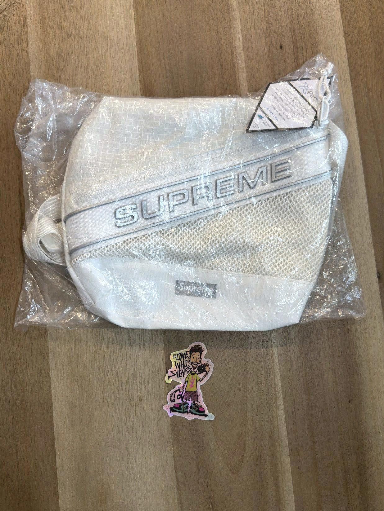 Supreme Supreme Logo Shoulder Bag Size ONE SIZE - 3 Thumbnail