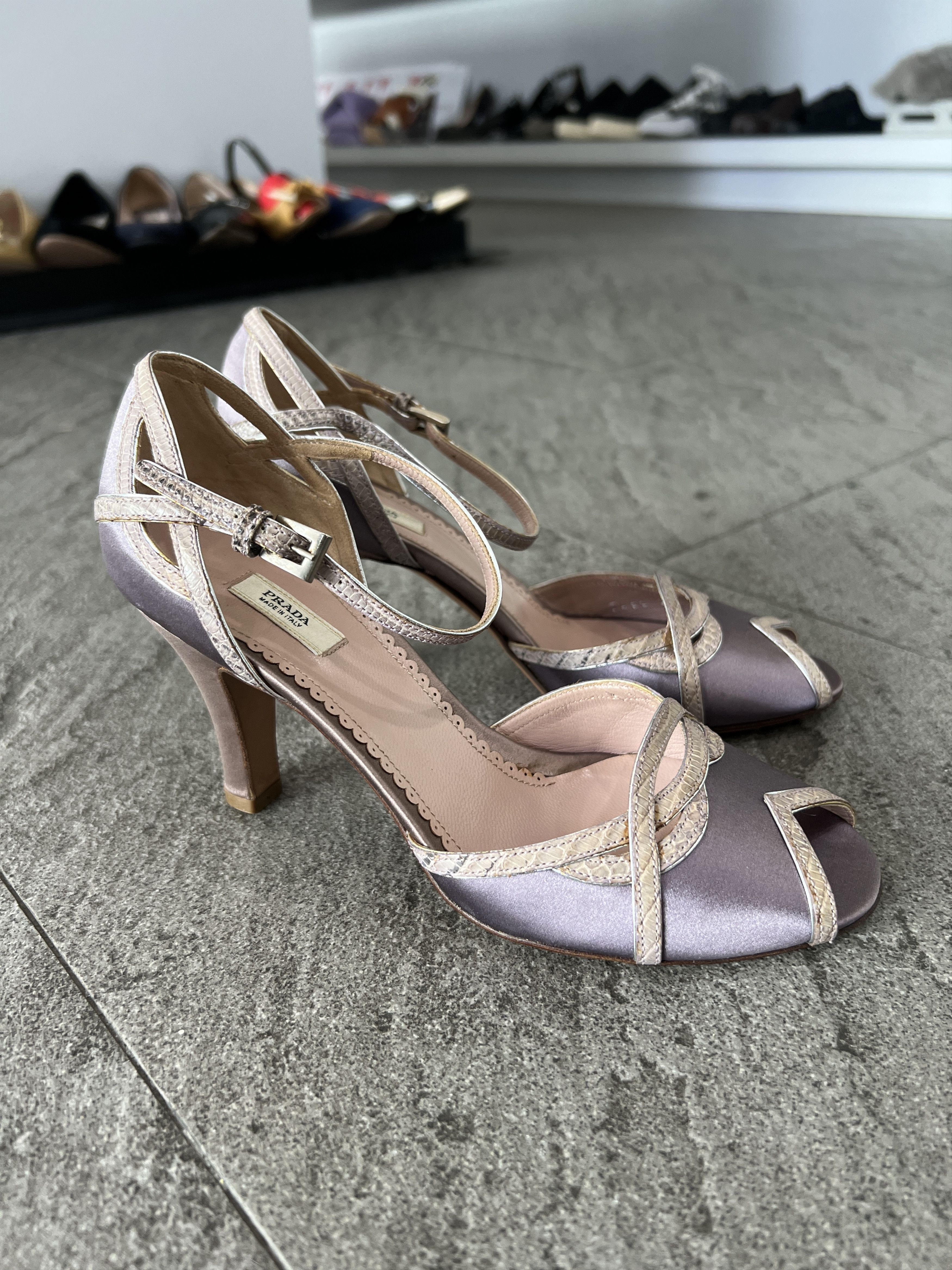 Prada Prada Satin Ankle Strap Heels Lavender Pink 35 Size US 5 / IT 35 - 4 Thumbnail