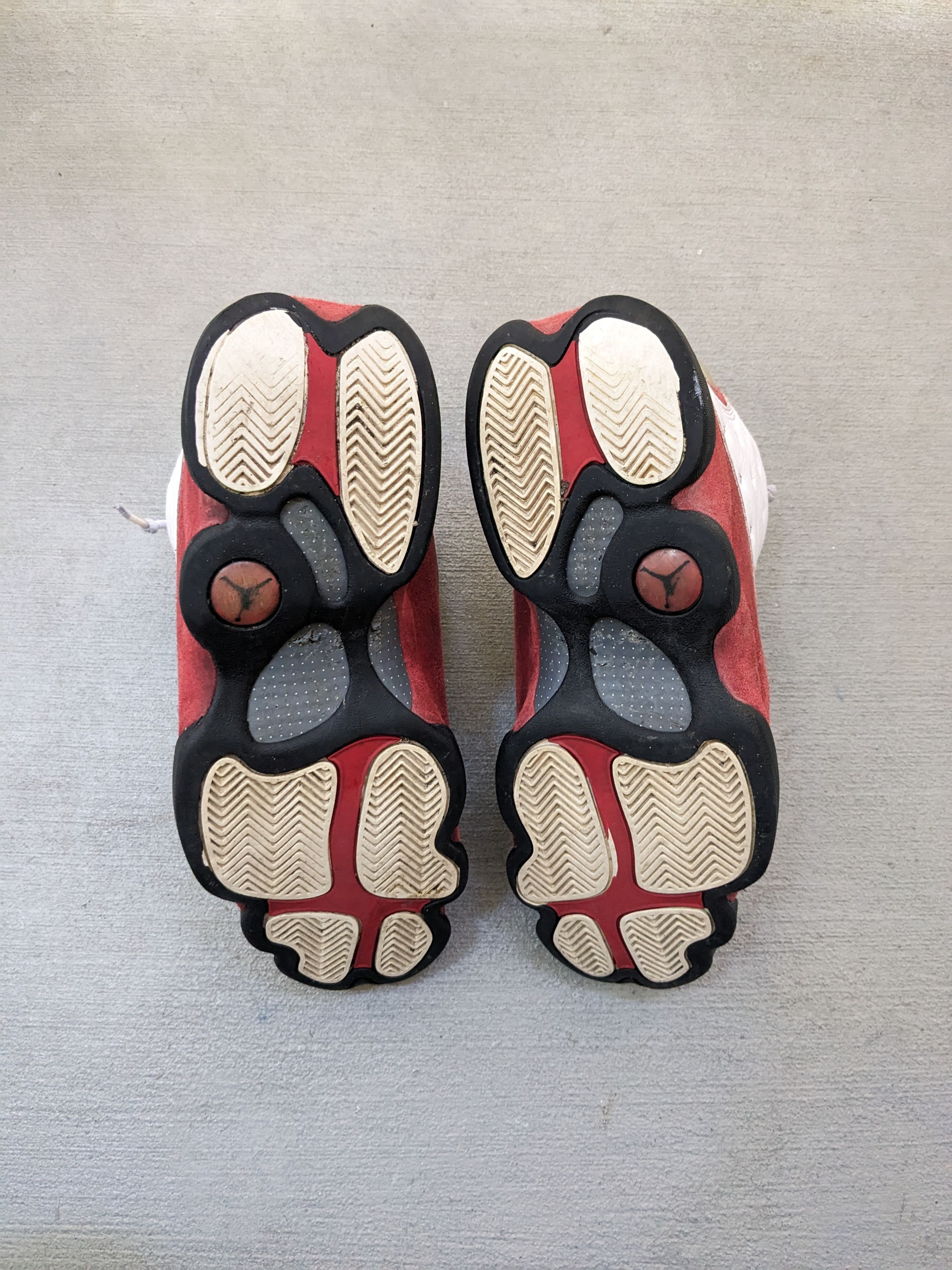 Jordan Brand Nike Air Jordan 13 Cherry Size 10.5 Chicago 414571-122 Size US 10.5 / EU 43-44 - 16 Thumbnail