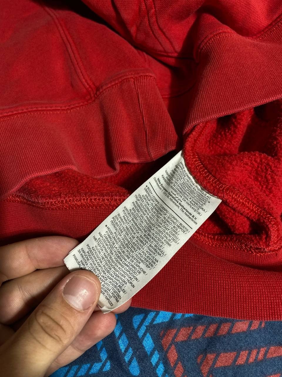 Nike vintage Nike big logo red Sweatshirt L.F.C. hoodie Y2K Size US S / EU 44-46 / 1 - 3 Thumbnail