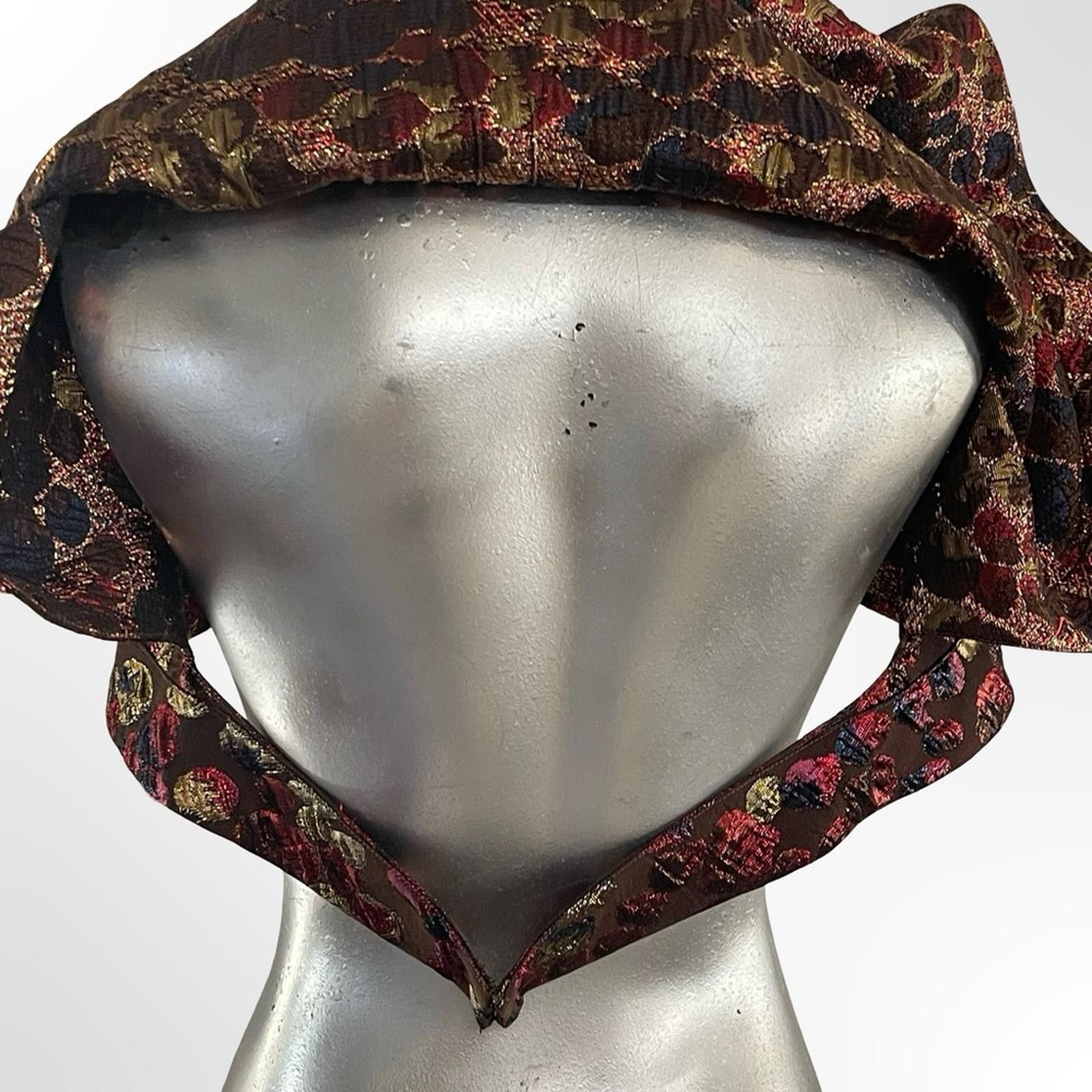 NBDN Nobrandedon Elegant Floral Patterned Shoulder Cape Size M / US 6-8 / IT 42-44 - 4 Thumbnail