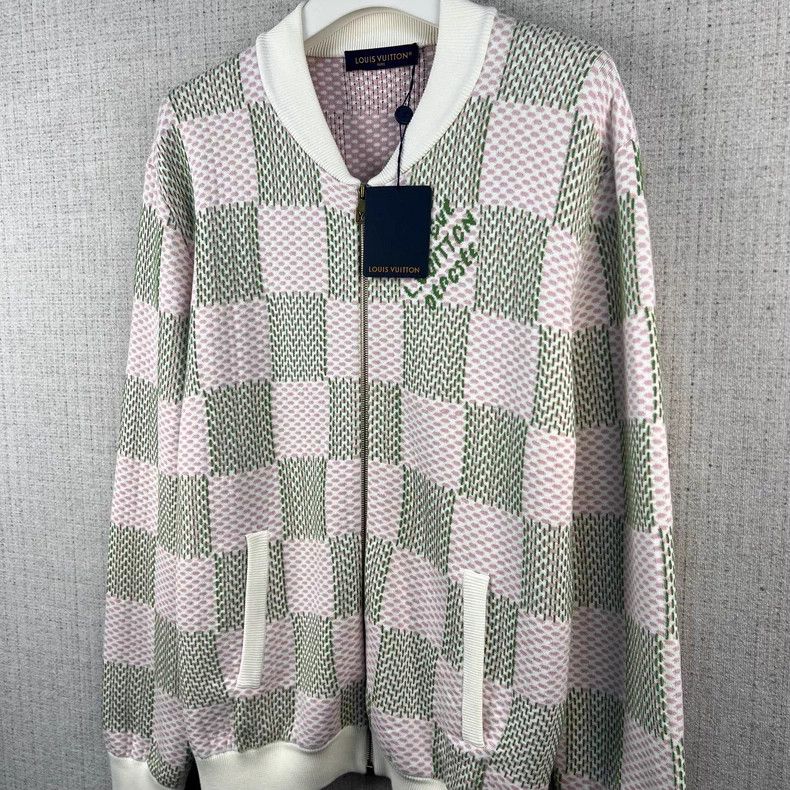 Louis Vuitton Louis Vuitton SS24 Logo monogrammed zip-up long-sleeve kni Size US XXL / EU 58 / 5 - 3 Thumbnail