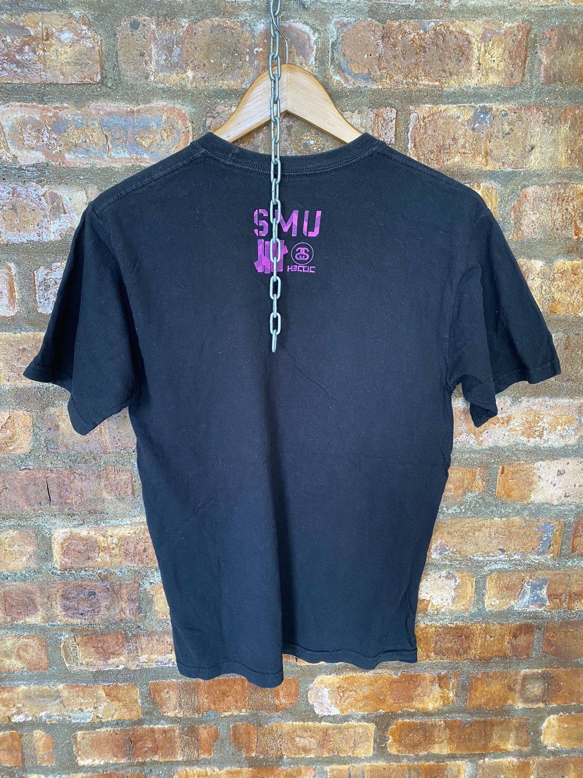 Stussy Vtg Stussy X Mad Hectic X undefeated Camo logo tee Size US S / EU 44-46 / 1 - 5 Thumbnail