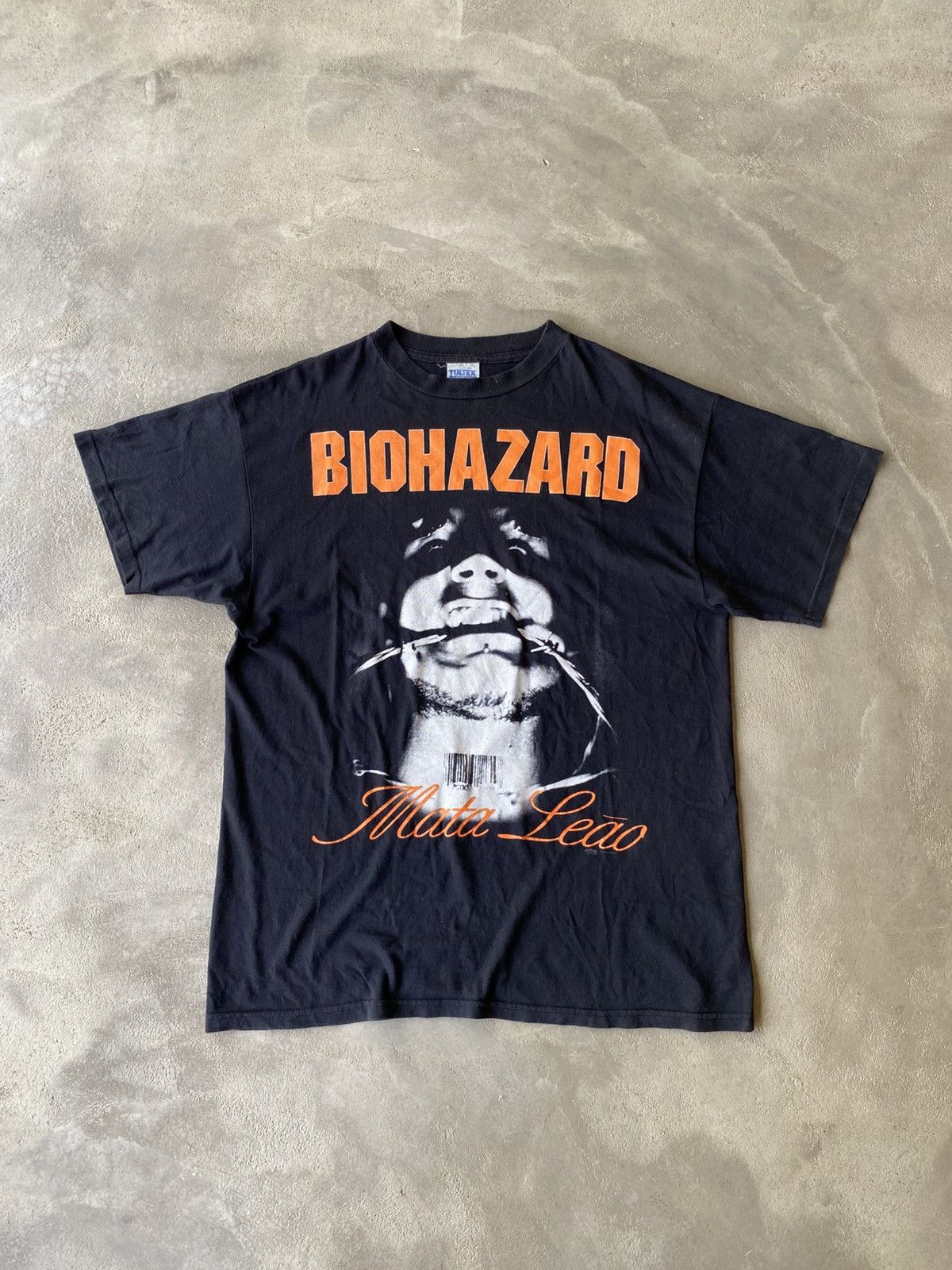 Band Tees × Vintage Vintage Biohazard Mata Leao Album Tshirt Size US XL / EU 56 / 4 - 1 Thumbnail