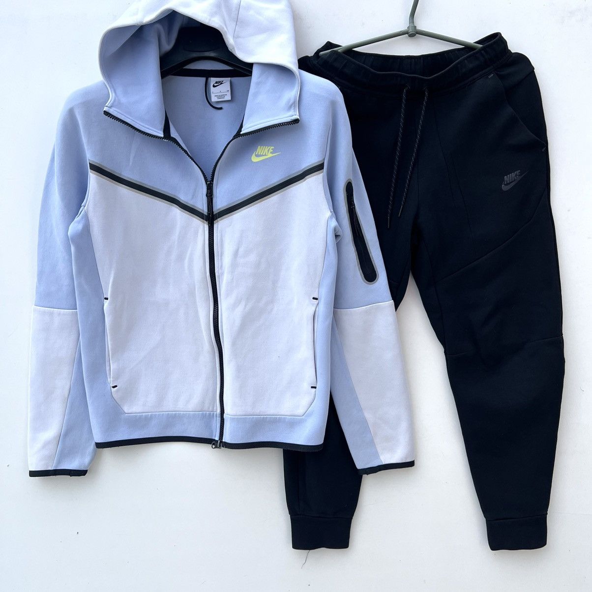 Nike Nike tech fleece suit hoodie /pants Size US S / EU 44-46 / 1 - 1 Thumbnail