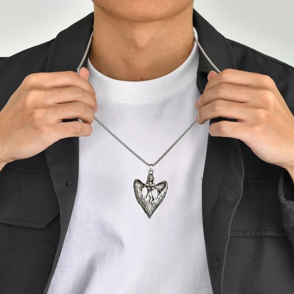 Jewelry Retro Love Heart Hug Angel Necklaces Size ONE SIZE - 3 Thumbnail