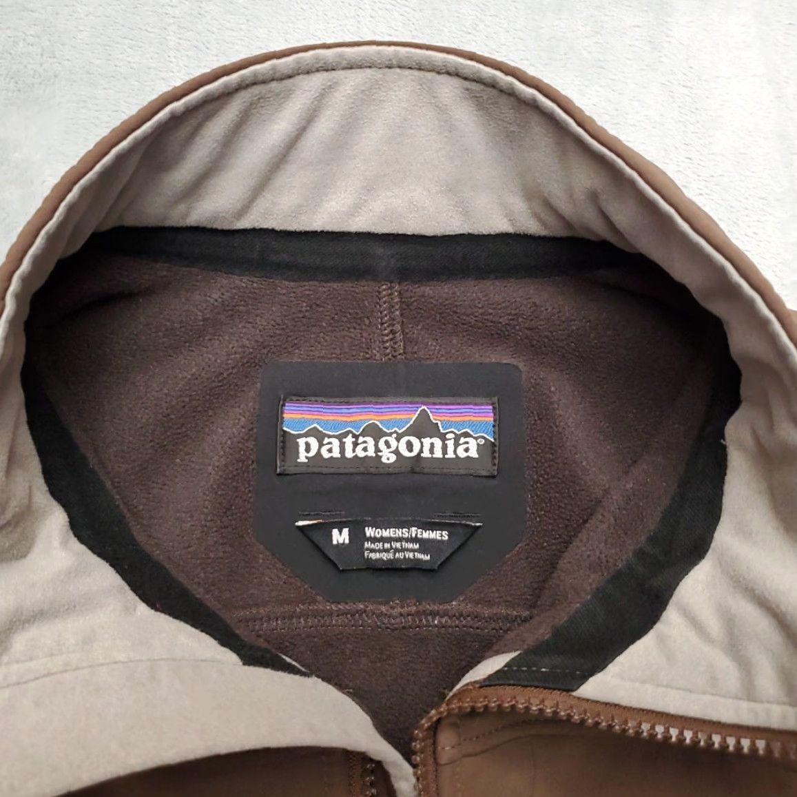 Patagonia Patagonia Jacket Womens M Brown Windstopper Softshell Outdoors 85145 Pockets Zip Logo Solid Womens Size M / US 6-8 / IT 42-44 - 4 Thumbnail