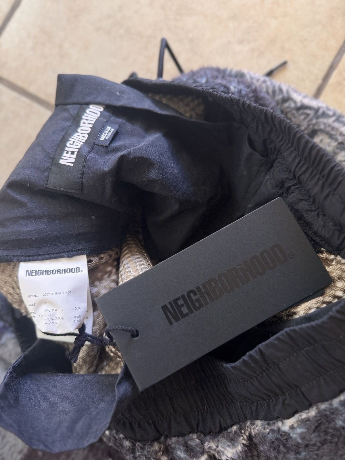 Japanese Brand × Neighborhood NEIGHBORHOOD BANDANA PATTERN FLEECE PANTS BLACK Size US 31 - 11 Thumbnail